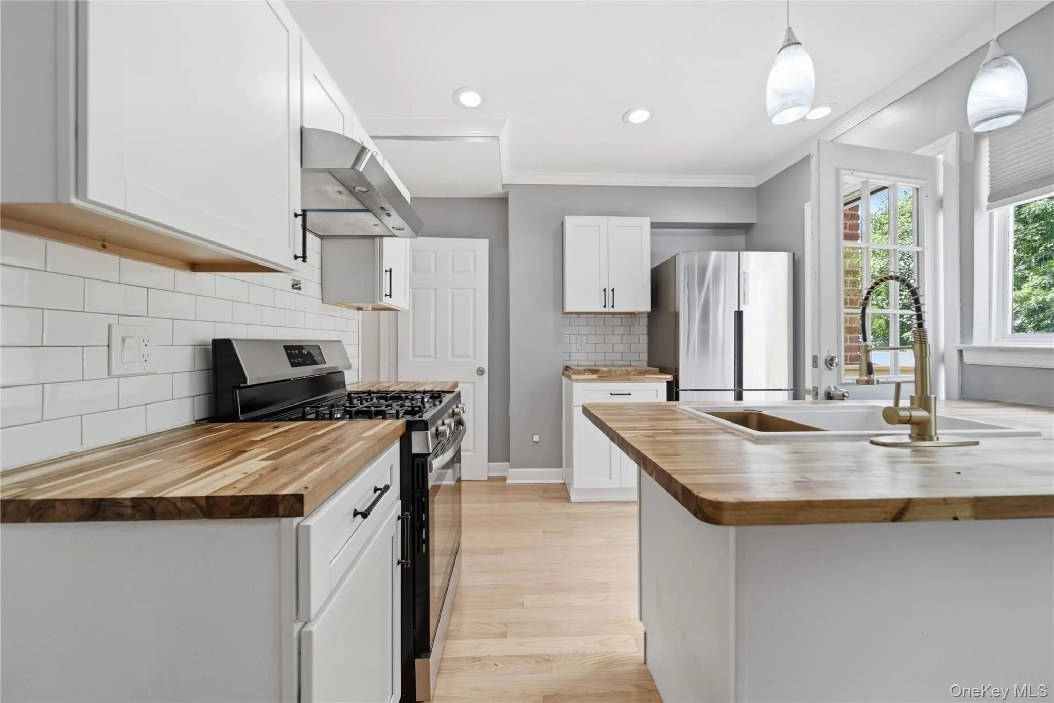 15749 9th Avenue, New York, NY, 2 Bedrooms Bedrooms, 5 Rooms Rooms,1 BathroomBathrooms,Residential Lease,For Rent,9th,0,1045415 15749 9th Avenue, New York, NY, 2 Bedrooms Bedrooms, 5 Rooms Rooms,1 BathroomBathrooms,Residential Lease,For Rent,9th,0,1045415