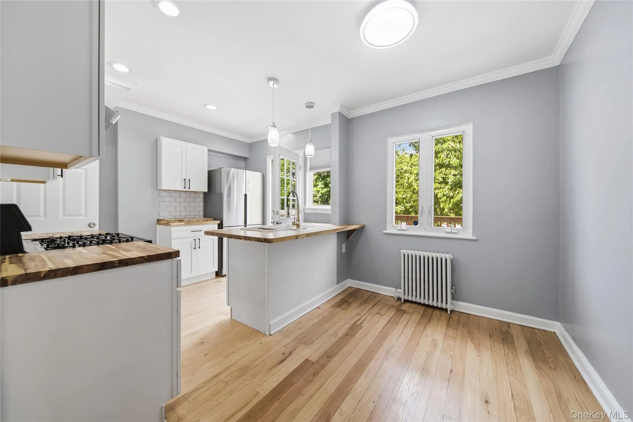 15749 9th Avenue, New York, NY, 2 Bedrooms Bedrooms, 5 Rooms Rooms,1 BathroomBathrooms,Residential Lease,For Rent,9th,0,1045415 15749 9th Avenue, New York, NY, 2 Bedrooms Bedrooms, 5 Rooms Rooms,1 BathroomBathrooms,Residential Lease,For Rent,9th,0,1045415