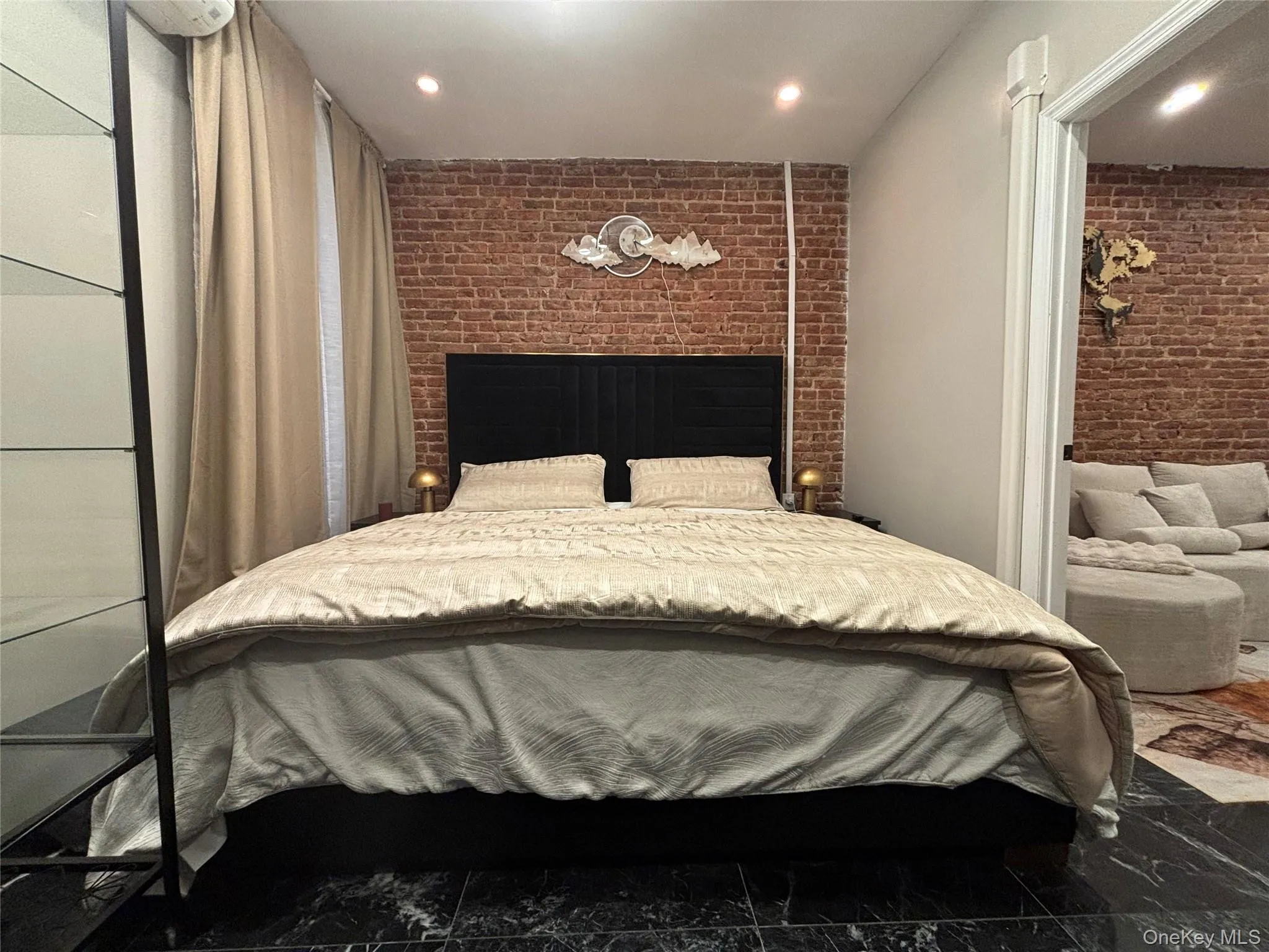 1400 Flatbush Avenue, New York, NY, 1 Bedroom Bedrooms, 4 Rooms Rooms,1 BathroomBathrooms,Residential Lease,For Rent,Flatbush,0,1045416 1400 Flatbush Avenue, New York, NY, 1 Bedroom Bedrooms, 4 Rooms Rooms,1 BathroomBathrooms,Residential Lease,For Rent,Flatbush,0,1045416