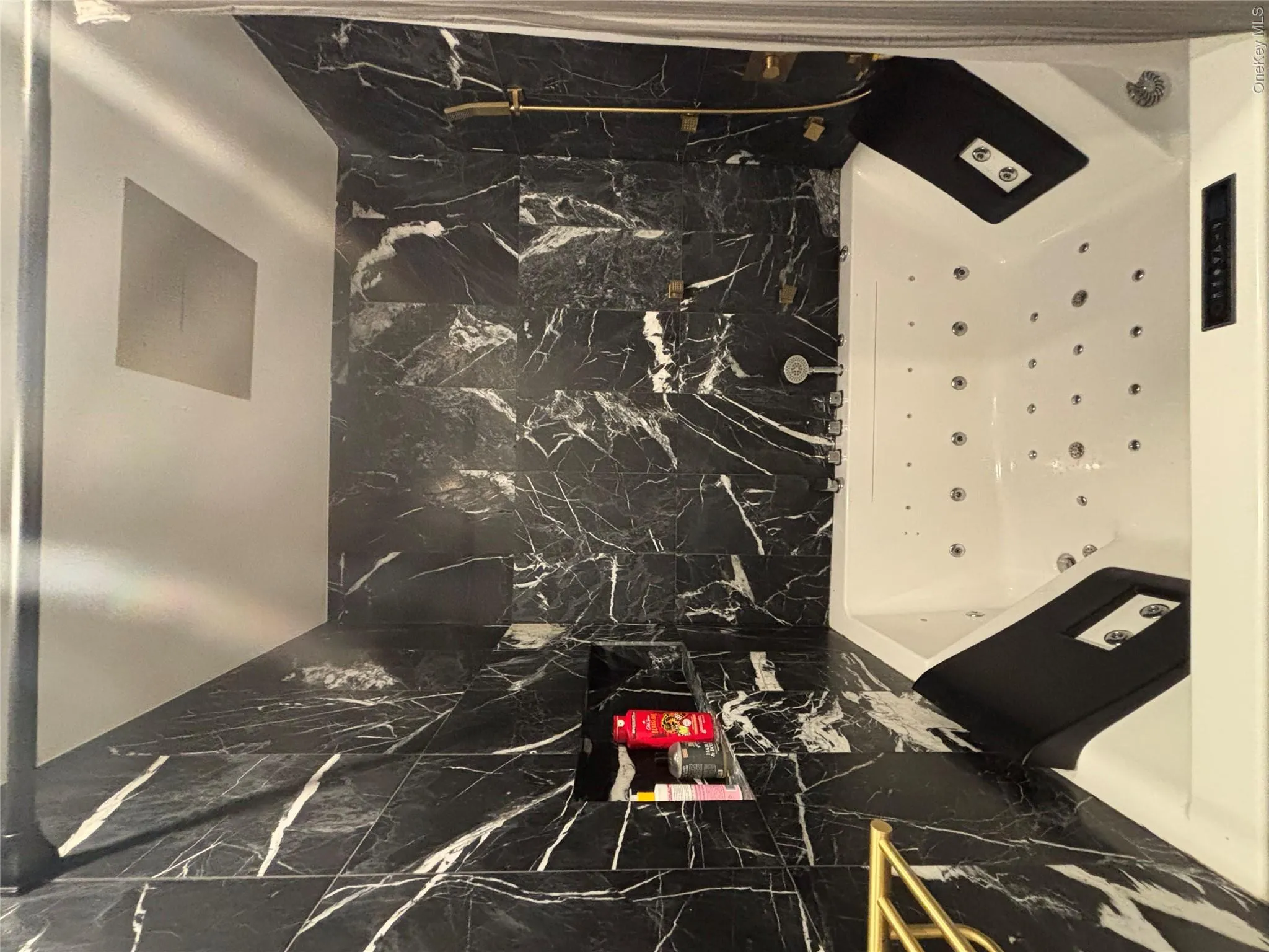 1400 Flatbush Avenue, New York, NY, 1 Bedroom Bedrooms, 4 Rooms Rooms,1 BathroomBathrooms,Residential Lease,For Rent,Flatbush,0,1045416 1400 Flatbush Avenue, New York, NY, 1 Bedroom Bedrooms, 4 Rooms Rooms,1 BathroomBathrooms,Residential Lease,For Rent,Flatbush,0,1045416