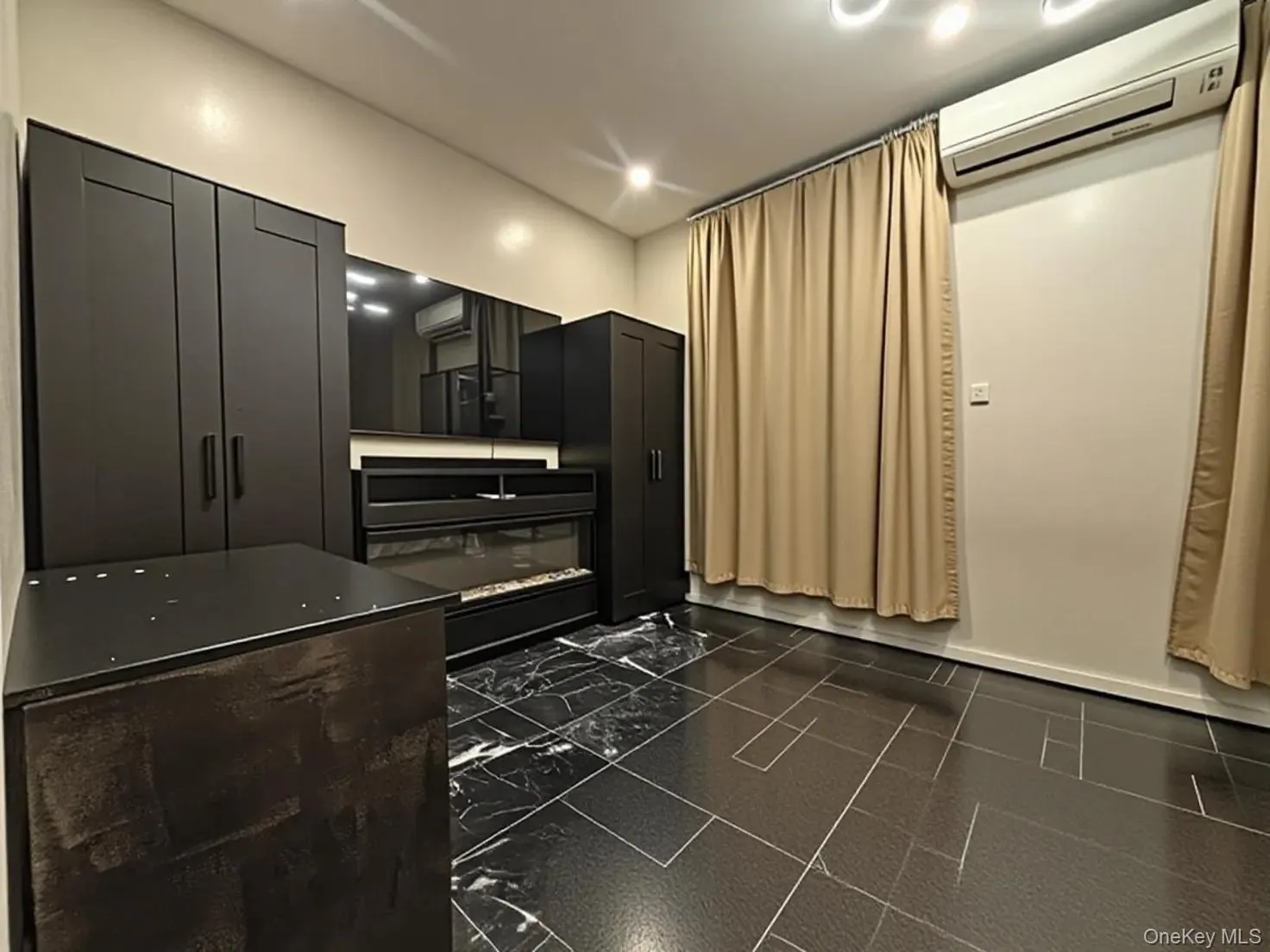 1400 Flatbush Avenue, New York, NY, 1 Bedroom Bedrooms, 4 Rooms Rooms,1 BathroomBathrooms,Residential Lease,For Rent,Flatbush,0,1045416 1400 Flatbush Avenue, New York, NY, 1 Bedroom Bedrooms, 4 Rooms Rooms,1 BathroomBathrooms,Residential Lease,For Rent,Flatbush,0,1045416
