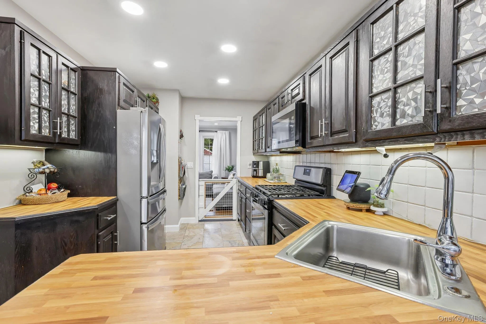 52 Prairie Avenue, Ramapo, NY, 2 Bedrooms Bedrooms, 6 Rooms Rooms,2 BathroomsBathrooms,Residential,For Rent,Prairie,0,1045417 52 Prairie Avenue, Ramapo, NY, 2 Bedrooms Bedrooms, 6 Rooms Rooms,2 BathroomsBathrooms,Residential,For Rent,Prairie,0,1045417