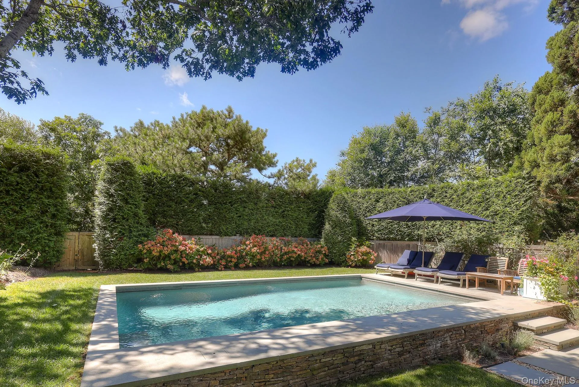 18 Cliff Road, East Hampton, NY, 3 Bedrooms Bedrooms, 9 Rooms Rooms,2 BathroomsBathrooms,Residential,For Rent,Cliff,0,1045420 18 Cliff Road, East Hampton, NY, 3 Bedrooms Bedrooms, 9 Rooms Rooms,2 BathroomsBathrooms,Residential,For Rent,Cliff,0,1045420