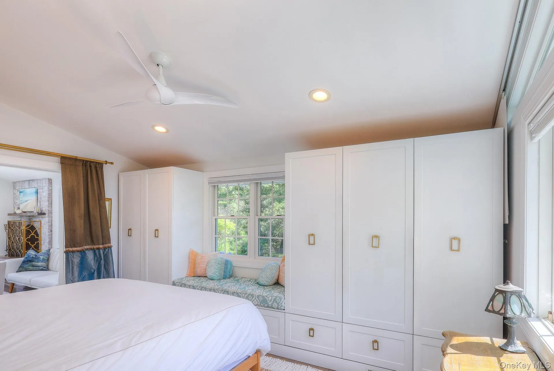 18 Cliff Road, East Hampton, NY, 3 Bedrooms Bedrooms, 9 Rooms Rooms,2 BathroomsBathrooms,Residential,For Rent,Cliff,0,1045420 18 Cliff Road, East Hampton, NY, 3 Bedrooms Bedrooms, 9 Rooms Rooms,2 BathroomsBathrooms,Residential,For Rent,Cliff,0,1045420
