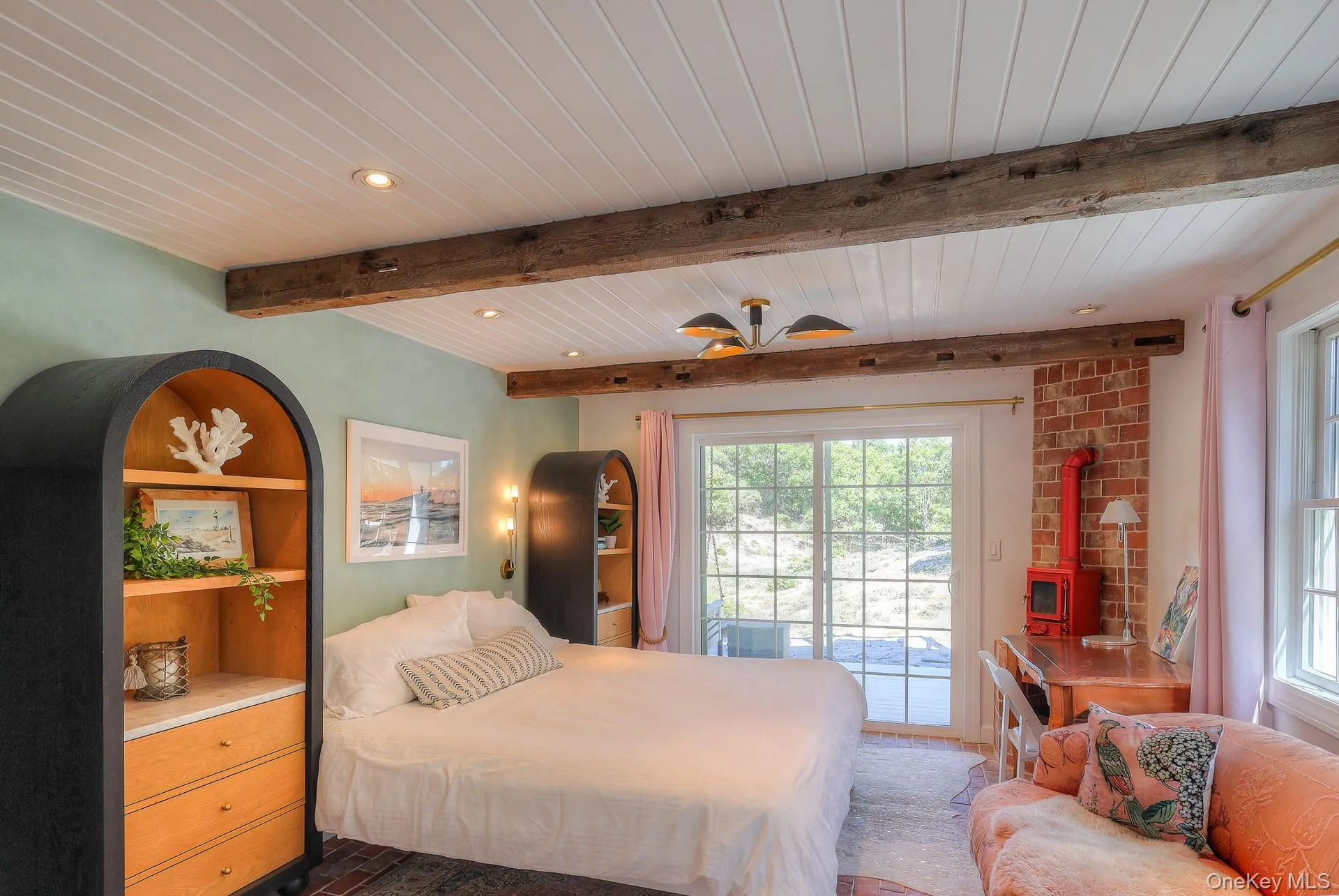 18 Cliff Road, East Hampton, NY, 3 Bedrooms Bedrooms, 9 Rooms Rooms,2 BathroomsBathrooms,Residential,For Rent,Cliff,0,1045420 18 Cliff Road, East Hampton, NY, 3 Bedrooms Bedrooms, 9 Rooms Rooms,2 BathroomsBathrooms,Residential,For Rent,Cliff,0,1045420