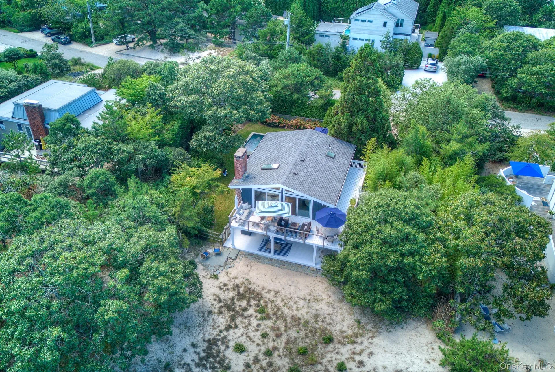 18 Cliff Road, East Hampton, NY, 3 Bedrooms Bedrooms, 9 Rooms Rooms,2 BathroomsBathrooms,Residential,For Rent,Cliff,0,1045420 18 Cliff Road, East Hampton, NY, 3 Bedrooms Bedrooms, 9 Rooms Rooms,2 BathroomsBathrooms,Residential,For Rent,Cliff,0,1045420