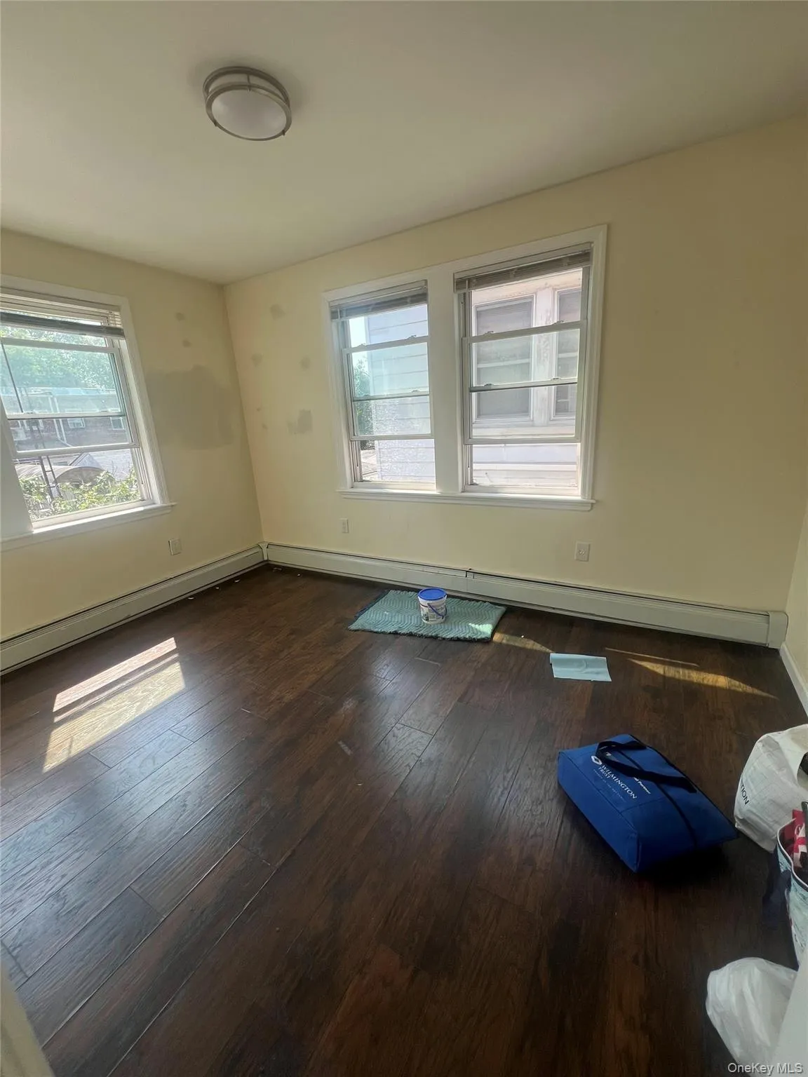 8269 166th Street, New York, NY, 4 Bedrooms Bedrooms, 6 Rooms Rooms,1 BathroomBathrooms,Residential Lease,For Rent,166th,0,1045428 8269 166th Street, New York, NY, 4 Bedrooms Bedrooms, 6 Rooms Rooms,1 BathroomBathrooms,Residential Lease,For Rent,166th,0,1045428