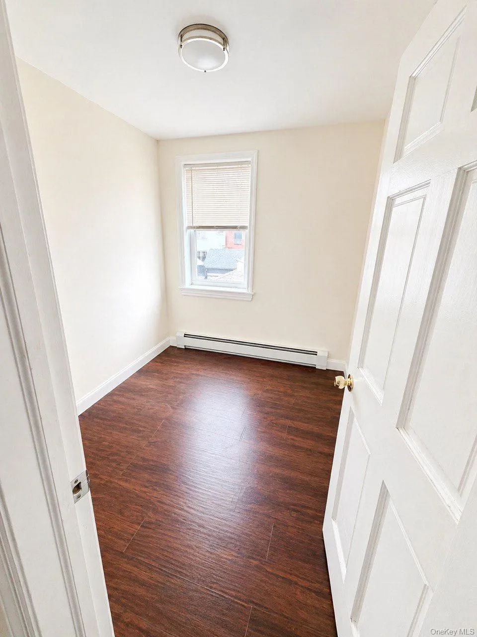 8269 166th Street, New York, NY, 4 Bedrooms Bedrooms, 6 Rooms Rooms,1 BathroomBathrooms,Residential Lease,For Rent,166th,0,1045428 8269 166th Street, New York, NY, 4 Bedrooms Bedrooms, 6 Rooms Rooms,1 BathroomBathrooms,Residential Lease,For Rent,166th,0,1045428