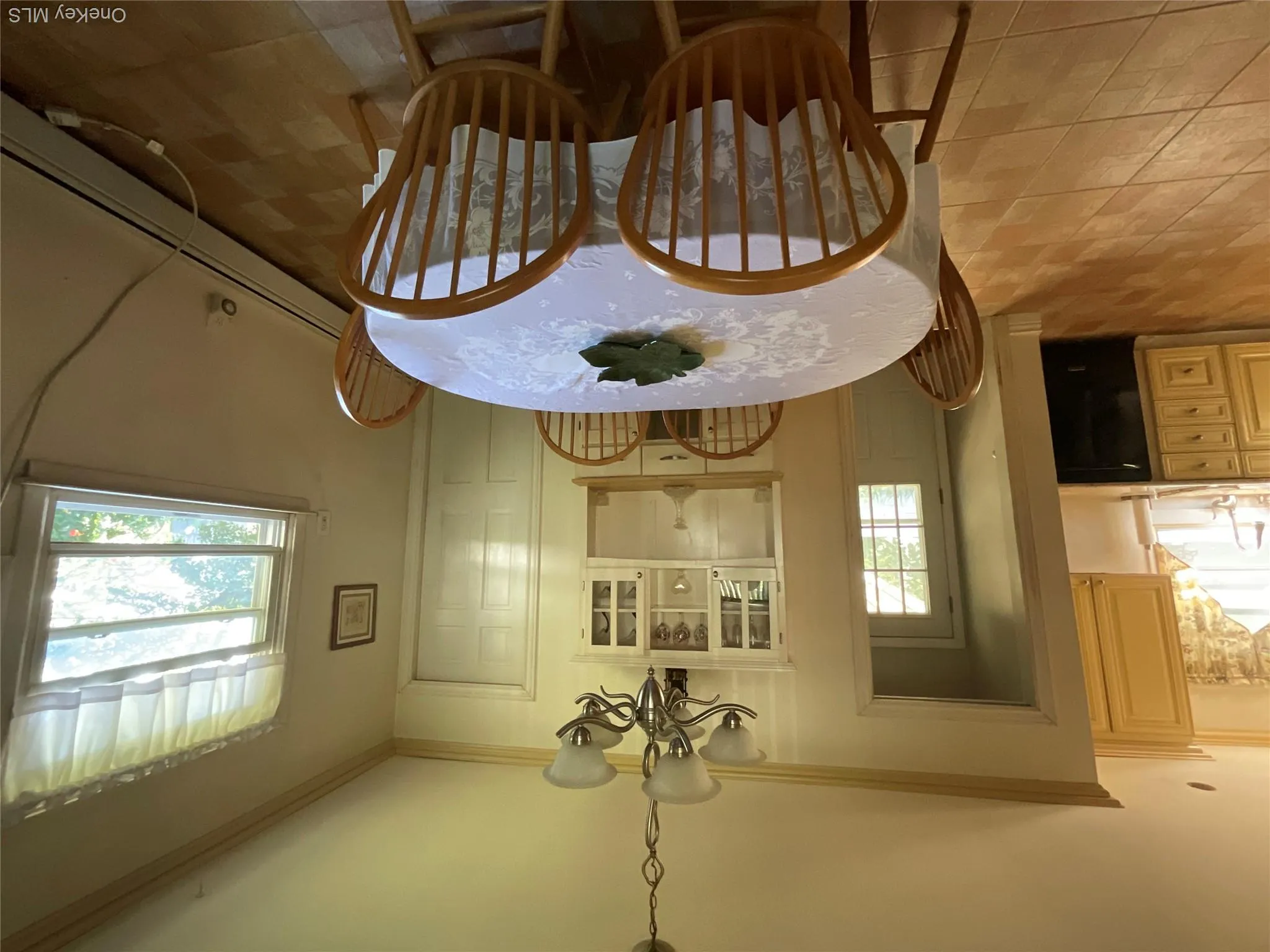 28 Pleasant Avenue, Oyster Bay, NY, 3 Bedrooms Bedrooms, 7 Rooms Rooms,2 BathroomsBathrooms,Residential,For Rent,Pleasant,0,1045429 28 Pleasant Avenue, Oyster Bay, NY, 3 Bedrooms Bedrooms, 7 Rooms Rooms,2 BathroomsBathrooms,Residential,For Rent,Pleasant,0,1045429