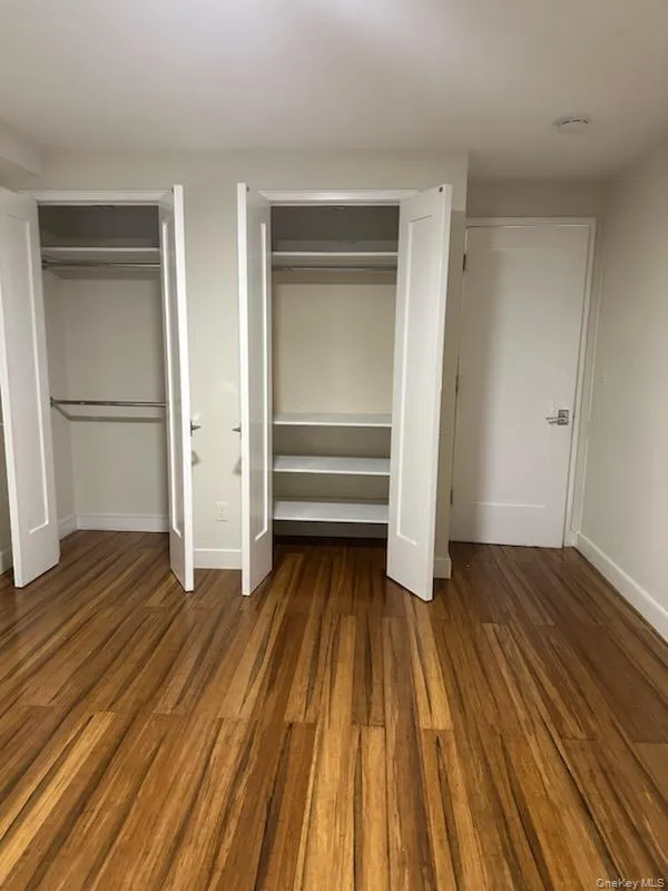 89-04 182nd Place, New York, NY, 3 Bedrooms Bedrooms, 6 Rooms Rooms,2 BathroomsBathrooms,Residential Lease,For Rent,182nd,0,1045436 89-04 182nd Place, New York, NY, 3 Bedrooms Bedrooms, 6 Rooms Rooms,2 BathroomsBathrooms,Residential Lease,For Rent,182nd,0,1045436