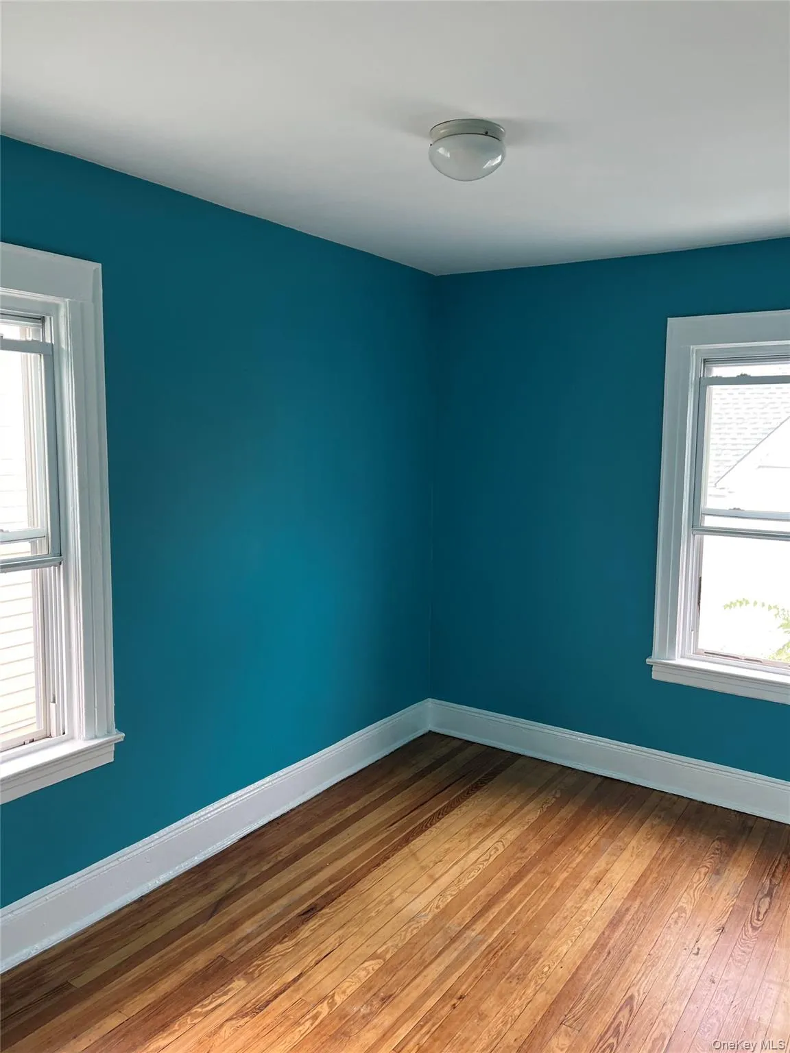 89-04 182nd Place, New York, NY, 3 Bedrooms Bedrooms, 6 Rooms Rooms,2 BathroomsBathrooms,Residential Lease,For Rent,182nd,0,1045436 89-04 182nd Place, New York, NY, 3 Bedrooms Bedrooms, 6 Rooms Rooms,2 BathroomsBathrooms,Residential Lease,For Rent,182nd,0,1045436