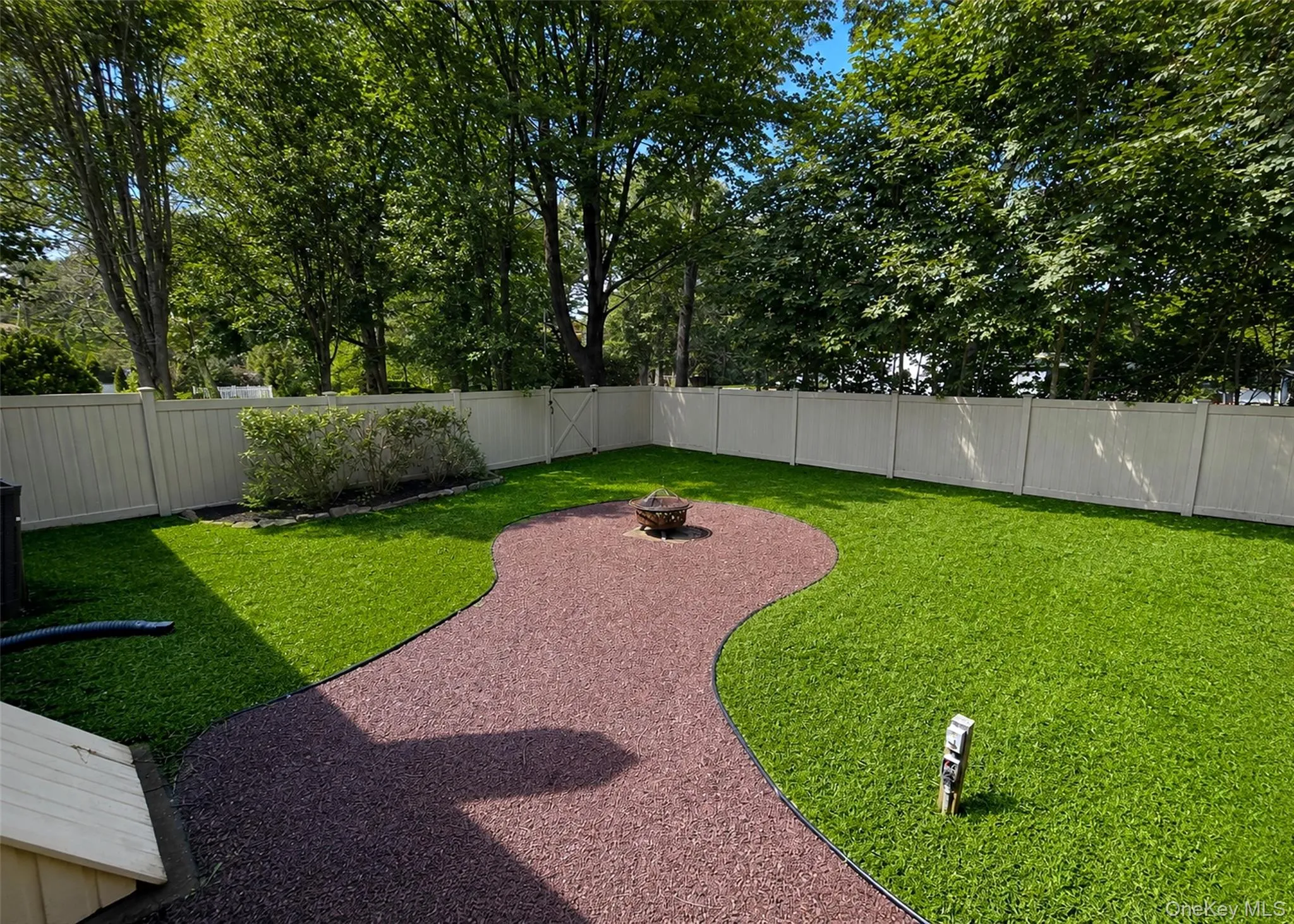 57 Wellington Road, Brookhaven, NY, 4 Bedrooms Bedrooms, 10 Rooms Rooms,2 BathroomsBathrooms,Residential,For Rent,Wellington,0,1045437 57 Wellington Road, Brookhaven, NY, 4 Bedrooms Bedrooms, 10 Rooms Rooms,2 BathroomsBathrooms,Residential,For Rent,Wellington,0,1045437