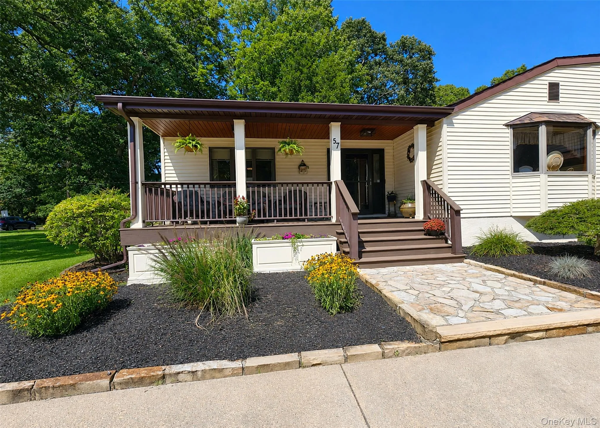 57 Wellington Road, Brookhaven, NY, 4 Bedrooms Bedrooms, 10 Rooms Rooms,2 BathroomsBathrooms,Residential,For Rent,Wellington,0,1045437 57 Wellington Road, Brookhaven, NY, 4 Bedrooms Bedrooms, 10 Rooms Rooms,2 BathroomsBathrooms,Residential,For Rent,Wellington,0,1045437