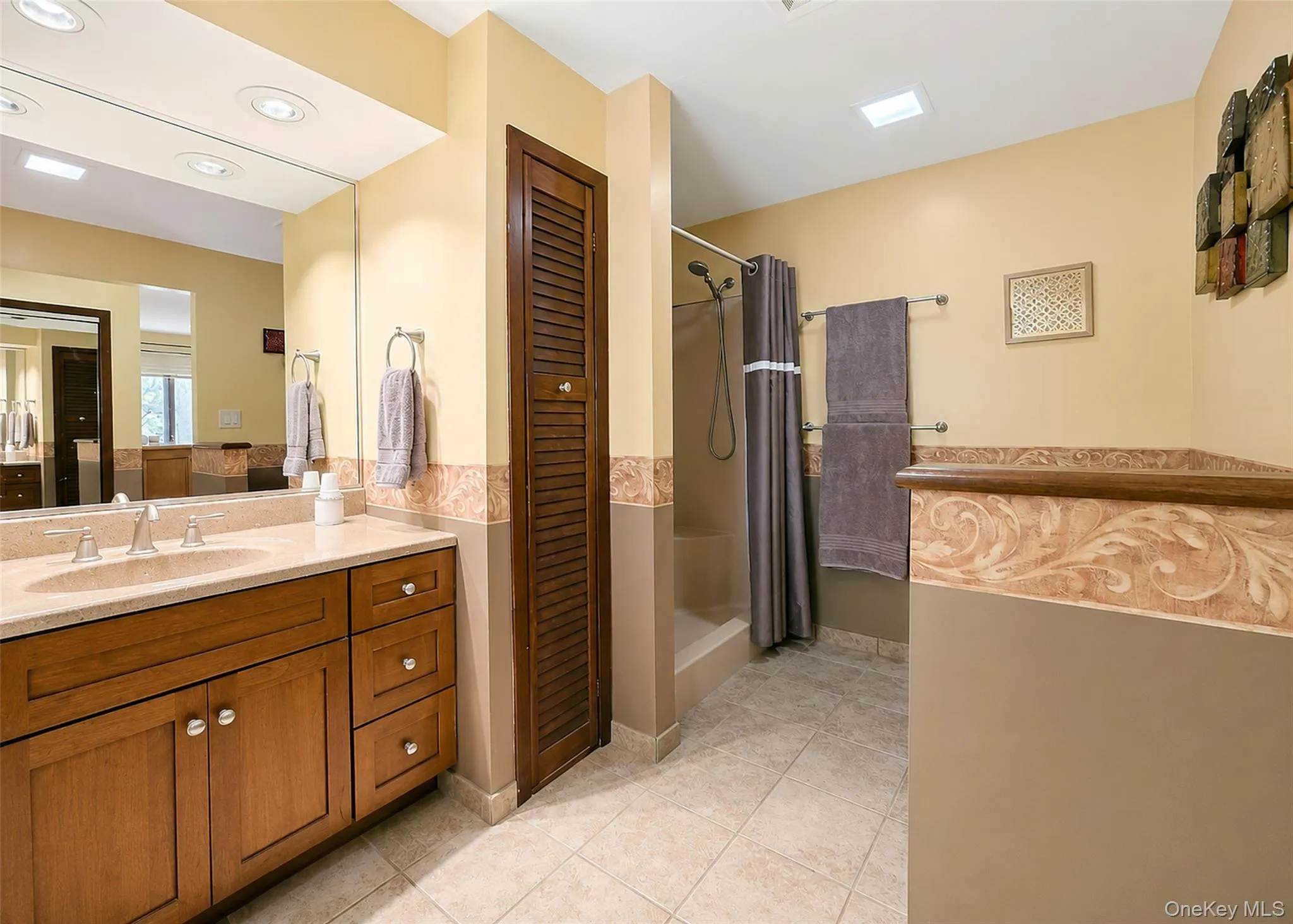 57 Wellington Road, Brookhaven, NY, 4 Bedrooms Bedrooms, 10 Rooms Rooms,2 BathroomsBathrooms,Residential,For Rent,Wellington,0,1045437 57 Wellington Road, Brookhaven, NY, 4 Bedrooms Bedrooms, 10 Rooms Rooms,2 BathroomsBathrooms,Residential,For Rent,Wellington,0,1045437