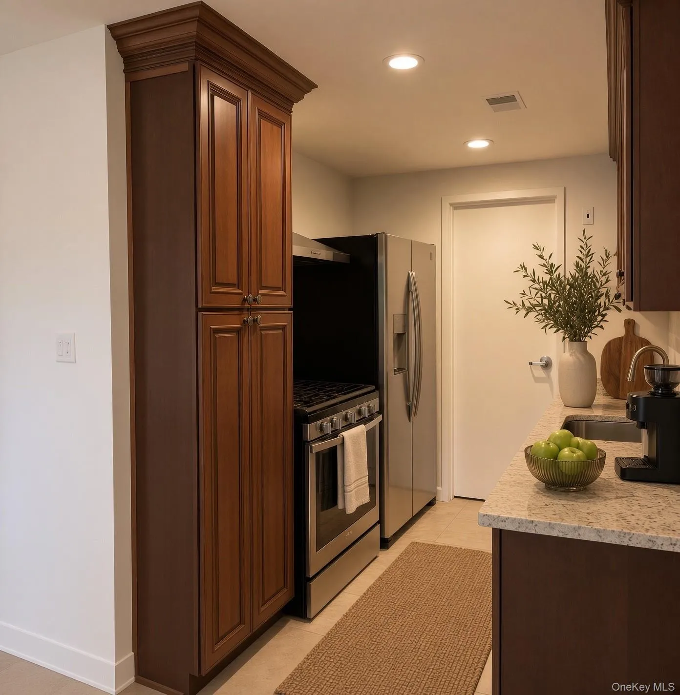 233 Sagamore Hills Drive, Brookhaven, NY, 2 Bedrooms Bedrooms, 7 Rooms Rooms,1 BathroomBathrooms,Residential Lease,For Rent,Sagamore Hills,0,1045440 233 Sagamore Hills Drive, Brookhaven, NY, 2 Bedrooms Bedrooms, 7 Rooms Rooms,1 BathroomBathrooms,Residential Lease,For Rent,Sagamore Hills,0,1045440