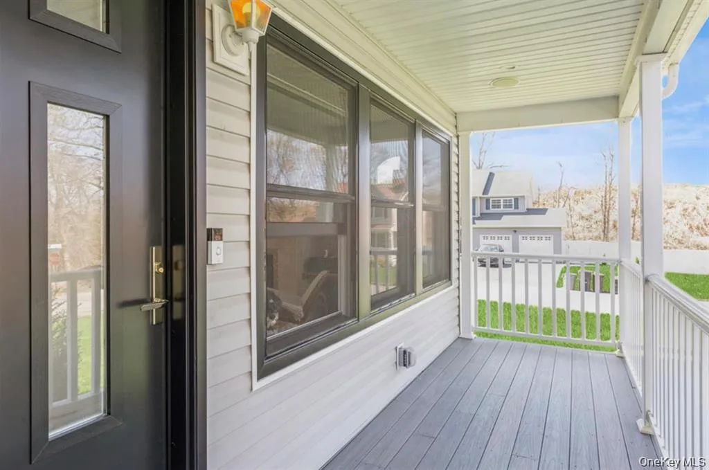 12 Midvale Avenue, Brookhaven, NY, 4 Bedrooms Bedrooms, 7 Rooms Rooms,3 BathroomsBathrooms,Residential,For Rent,Midvale,0,1045441 12 Midvale Avenue, Brookhaven, NY, 4 Bedrooms Bedrooms, 7 Rooms Rooms,3 BathroomsBathrooms,Residential,For Rent,Midvale,0,1045441