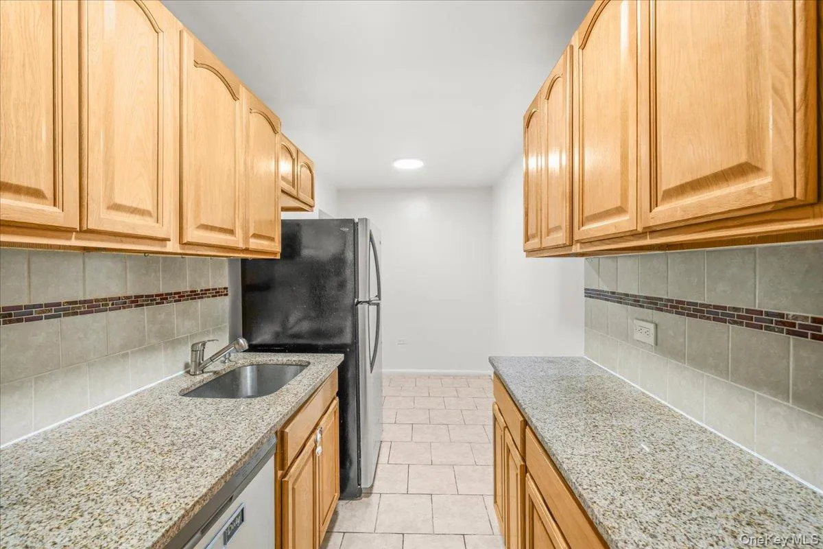 3260 Netherland Avenue, New York, NY, 1 Bedroom Bedrooms, 4 Rooms Rooms,1 BathroomBathrooms,Residential,For Rent,Netherland,0,1045442 3260 Netherland Avenue, New York, NY, 1 Bedroom Bedrooms, 4 Rooms Rooms,1 BathroomBathrooms,Residential,For Rent,Netherland,0,1045442