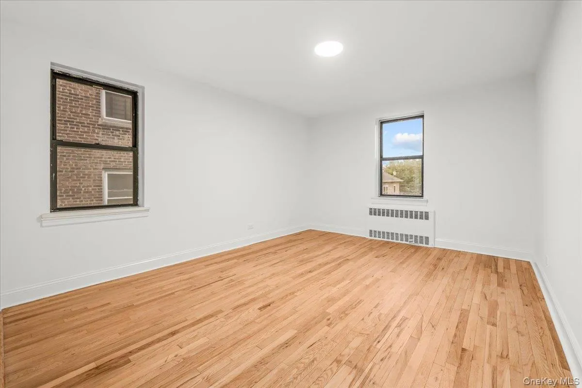 3260 Netherland Avenue, New York, NY, 1 Bedroom Bedrooms, 4 Rooms Rooms,1 BathroomBathrooms,Residential,For Rent,Netherland,0,1045442 3260 Netherland Avenue, New York, NY, 1 Bedroom Bedrooms, 4 Rooms Rooms,1 BathroomBathrooms,Residential,For Rent,Netherland,0,1045442