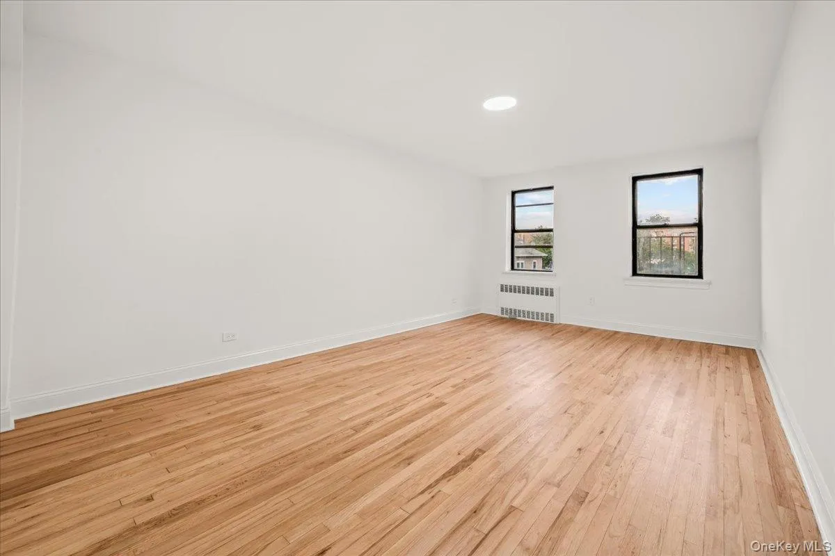 3260 Netherland Avenue, New York, NY, 1 Bedroom Bedrooms, 4 Rooms Rooms,1 BathroomBathrooms,Residential,For Rent,Netherland,0,1045442 3260 Netherland Avenue, New York, NY, 1 Bedroom Bedrooms, 4 Rooms Rooms,1 BathroomBathrooms,Residential,For Rent,Netherland,0,1045442