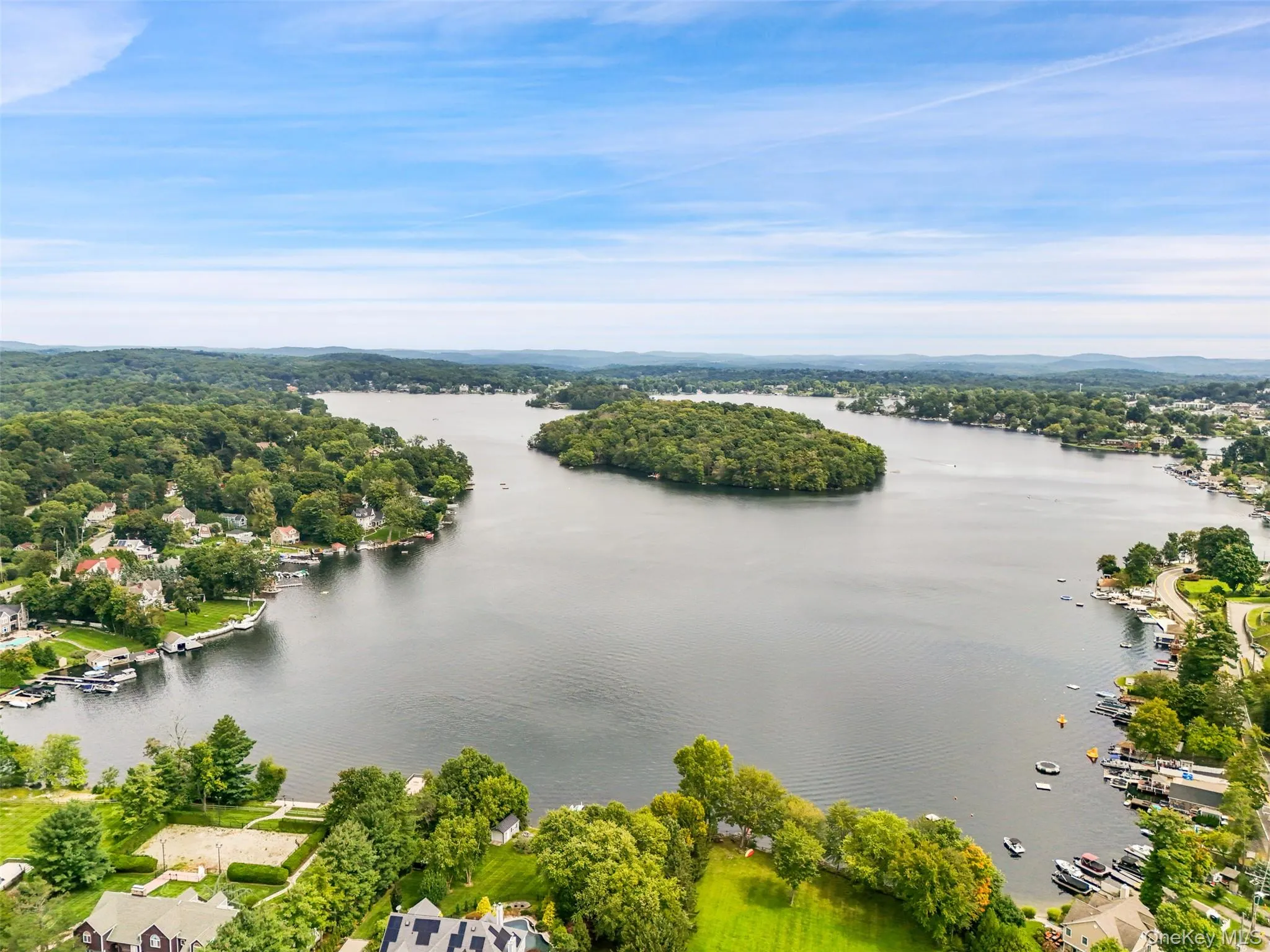 "LAKE MAHOPAC" Boat! Swim! Fish! Water Ski, Wake Board, Wake Surf! Kayak and Paddle Board "LAKE MAHOPAC" Boat! Swim! Fish! Water Ski, Wake Board, Wake Surf! Kayak and Paddle Board