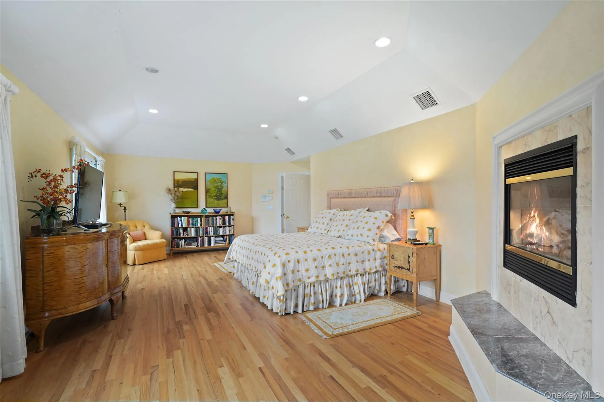18 Clara Lane, Carmel, NY, 4 Bedrooms Bedrooms, 9 Rooms Rooms,4 BathroomsBathrooms,Residential,For Rent,Clara,0,1045446 18 Clara Lane, Carmel, NY, 4 Bedrooms Bedrooms, 9 Rooms Rooms,4 BathroomsBathrooms,Residential,For Rent,Clara,0,1045446