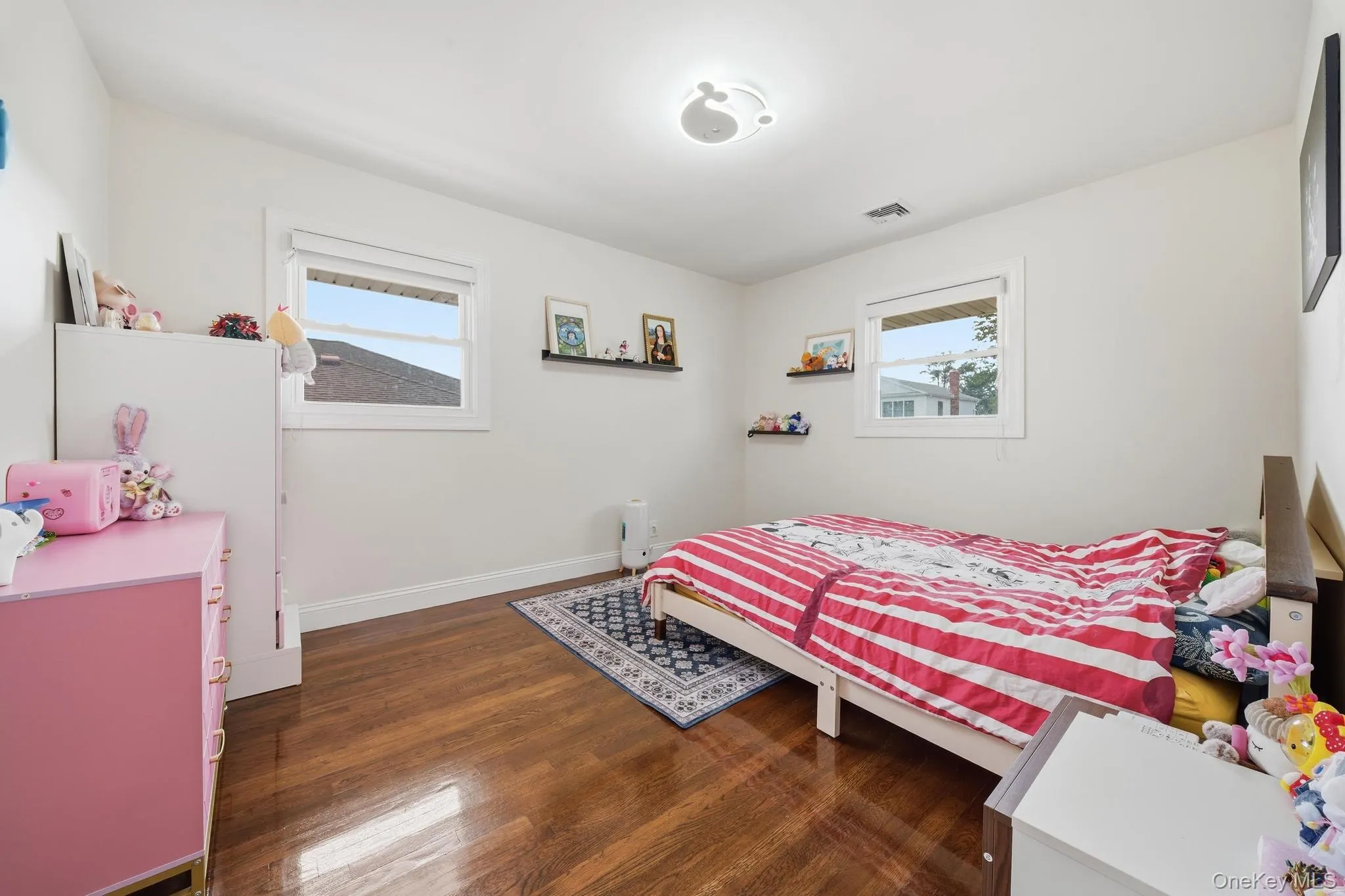 16 Spector Lane, Oyster Bay, NY, 3 Bedrooms Bedrooms, 6 Rooms Rooms,2 BathroomsBathrooms,Residential,For Rent,Spector,0,1045458 16 Spector Lane, Oyster Bay, NY, 3 Bedrooms Bedrooms, 6 Rooms Rooms,2 BathroomsBathrooms,Residential,For Rent,Spector,0,1045458