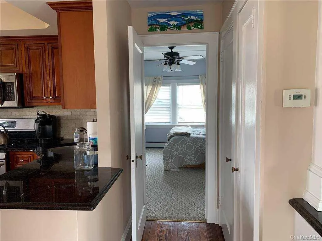 38 Clayton Avenue, Hempstead, NY, 1 Bedroom Bedrooms, 4 Rooms Rooms,1 BathroomBathrooms,Residential Lease,For Rent,Clayton,0,1045459 38 Clayton Avenue, Hempstead, NY, 1 Bedroom Bedrooms, 4 Rooms Rooms,1 BathroomBathrooms,Residential Lease,For Rent,Clayton,0,1045459