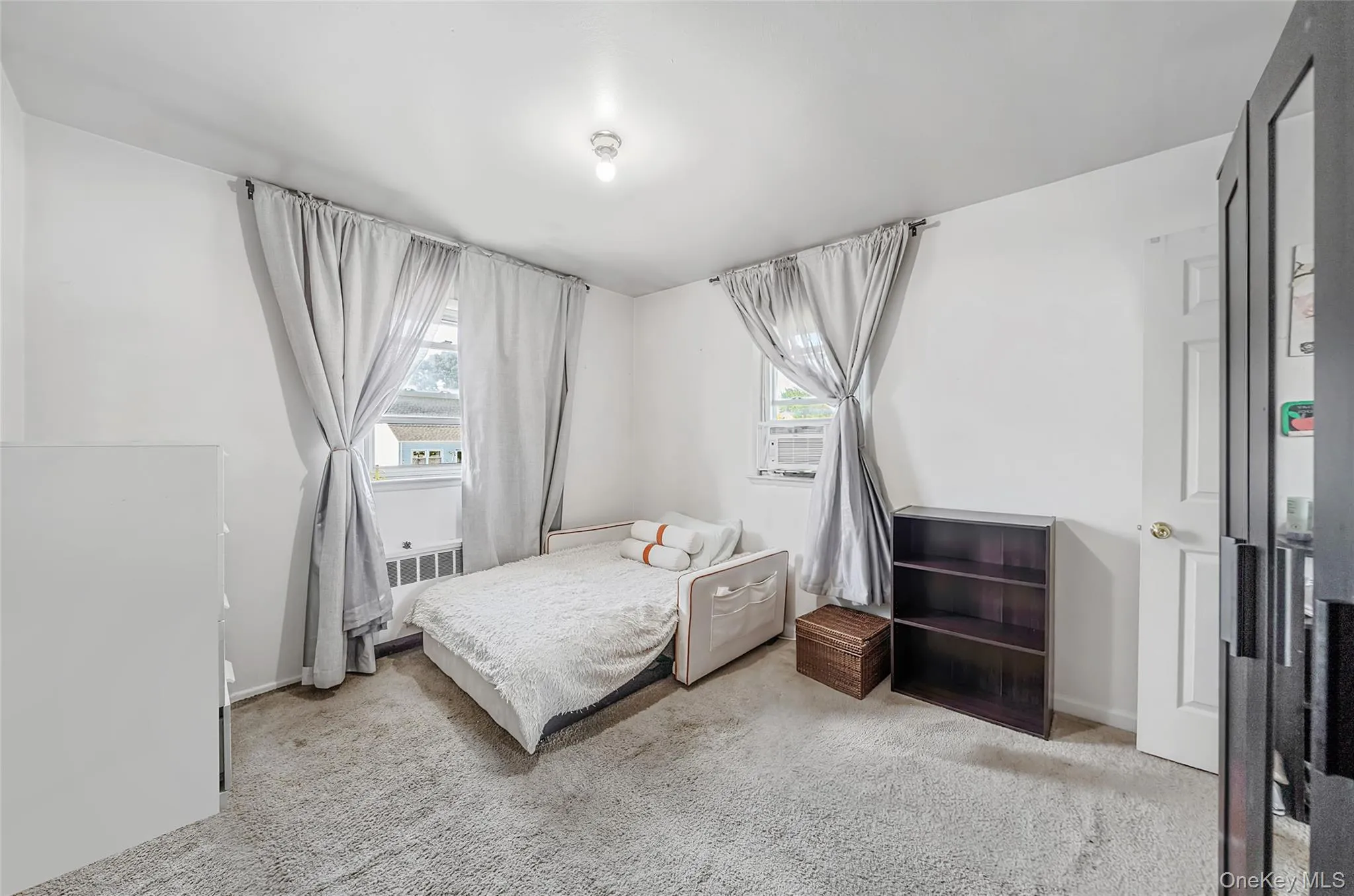 172 walnut, Oyster Bay, NY, 3 Bedrooms Bedrooms, 8 Rooms Rooms,1 BathroomBathrooms,Residential,For Rent,walnut,0,1045460 172 walnut, Oyster Bay, NY, 3 Bedrooms Bedrooms, 8 Rooms Rooms,1 BathroomBathrooms,Residential,For Rent,walnut,0,1045460