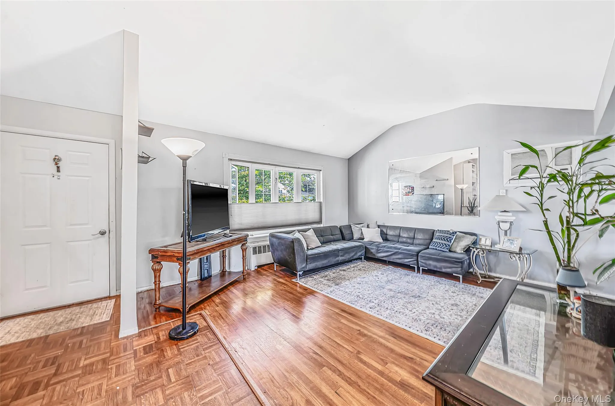 172 walnut, Oyster Bay, NY, 3 Bedrooms Bedrooms, 8 Rooms Rooms,1 BathroomBathrooms,Residential,For Rent,walnut,0,1045460 172 walnut, Oyster Bay, NY, 3 Bedrooms Bedrooms, 8 Rooms Rooms,1 BathroomBathrooms,Residential,For Rent,walnut,0,1045460