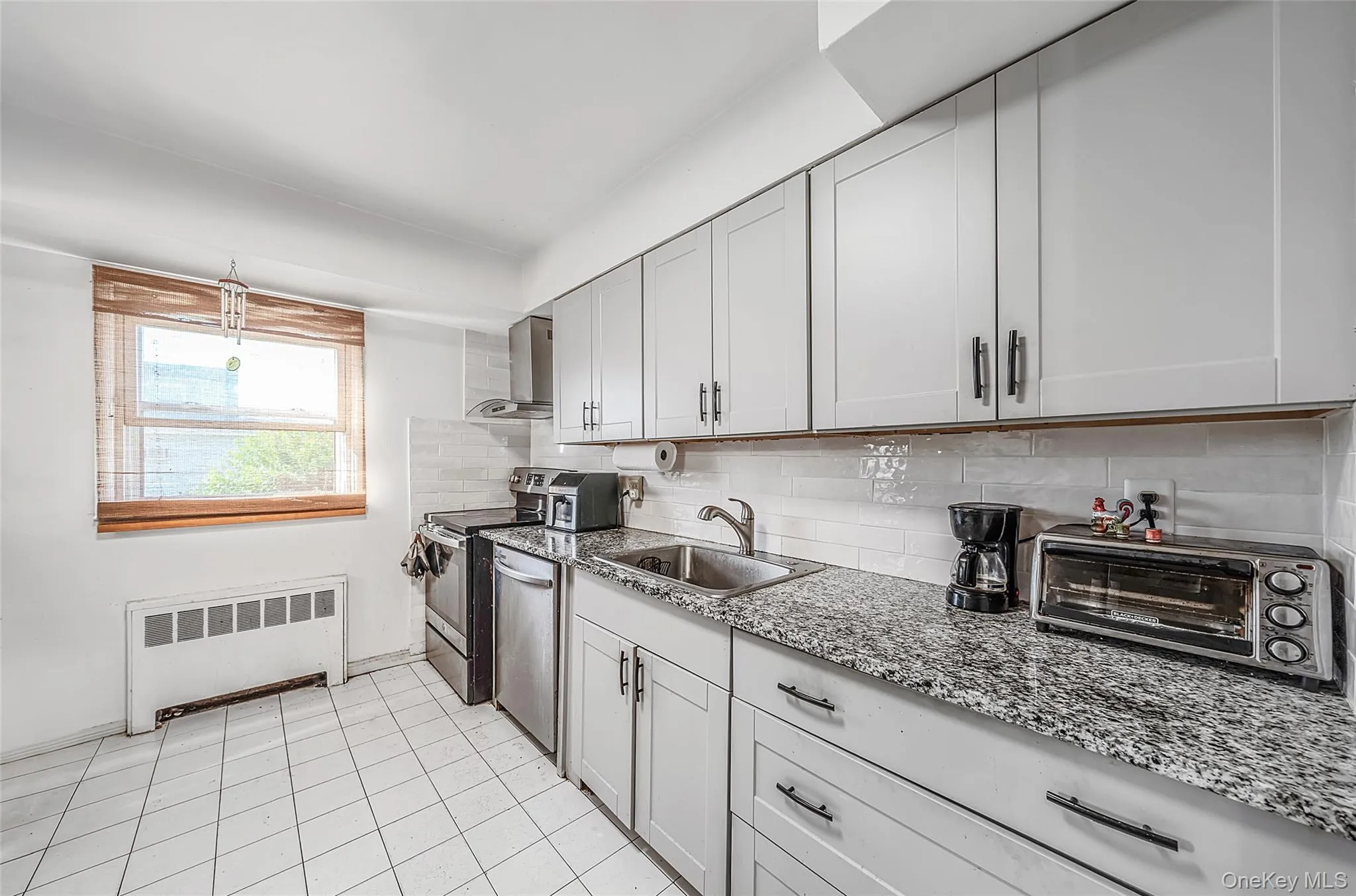 172 walnut, Oyster Bay, NY, 3 Bedrooms Bedrooms, 8 Rooms Rooms,1 BathroomBathrooms,Residential,For Rent,walnut,0,1045460 172 walnut, Oyster Bay, NY, 3 Bedrooms Bedrooms, 8 Rooms Rooms,1 BathroomBathrooms,Residential,For Rent,walnut,0,1045460