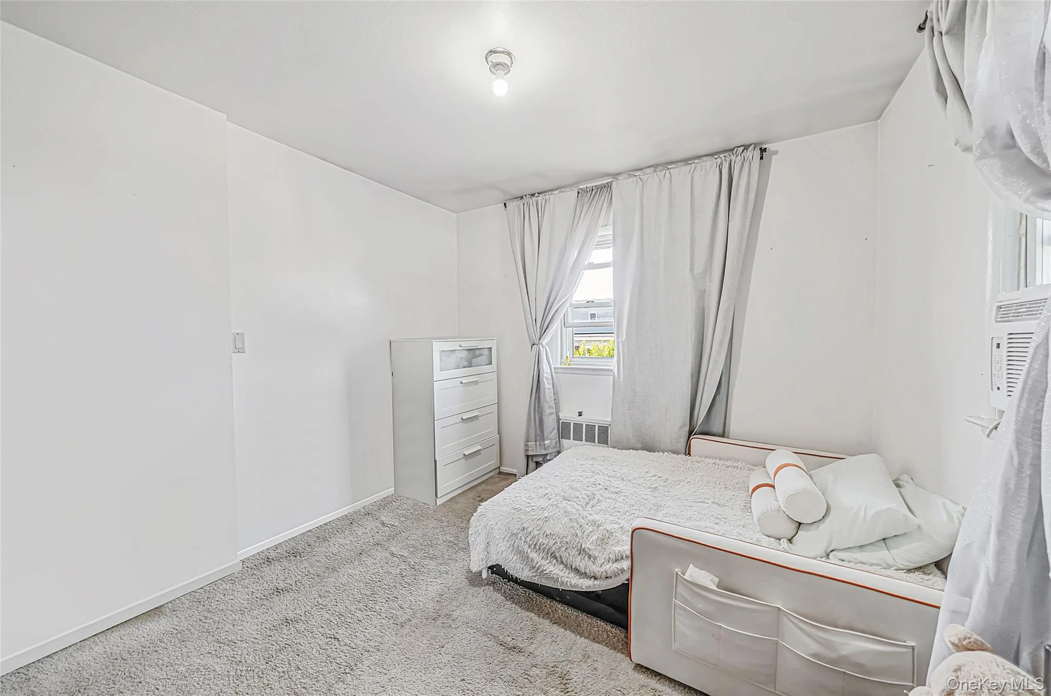172 walnut, Oyster Bay, NY, 3 Bedrooms Bedrooms, 8 Rooms Rooms,1 BathroomBathrooms,Residential,For Rent,walnut,0,1045460 172 walnut, Oyster Bay, NY, 3 Bedrooms Bedrooms, 8 Rooms Rooms,1 BathroomBathrooms,Residential,For Rent,walnut,0,1045460