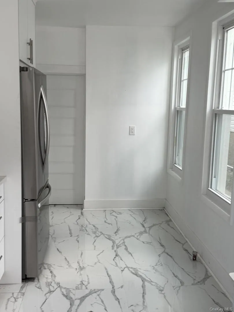 82 Marquand Avenue, Yonkers, NY, 4 Bedrooms Bedrooms, 8 Rooms Rooms,2 BathroomsBathrooms,Residential,For Rent,Marquand,0,1045461 82 Marquand Avenue, Yonkers, NY, 4 Bedrooms Bedrooms, 8 Rooms Rooms,2 BathroomsBathrooms,Residential,For Rent,Marquand,0,1045461