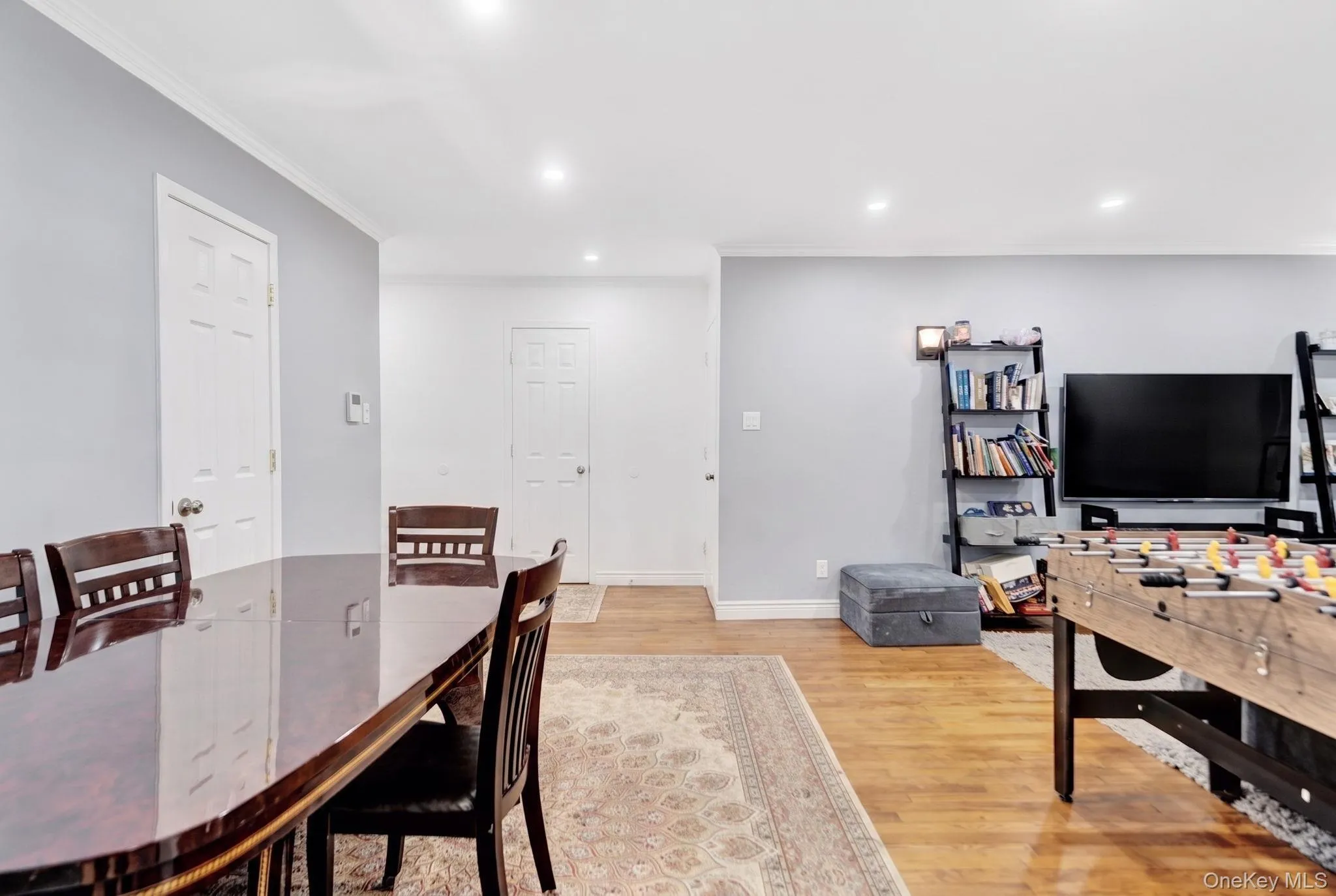 140-35 Burden Crescent, New York, NY, 2 Bedrooms Bedrooms, 5 Rooms Rooms,1 BathroomBathrooms,Residential,For Rent,Burden,0,1045463 140-35 Burden Crescent, New York, NY, 2 Bedrooms Bedrooms, 5 Rooms Rooms,1 BathroomBathrooms,Residential,For Rent,Burden,0,1045463