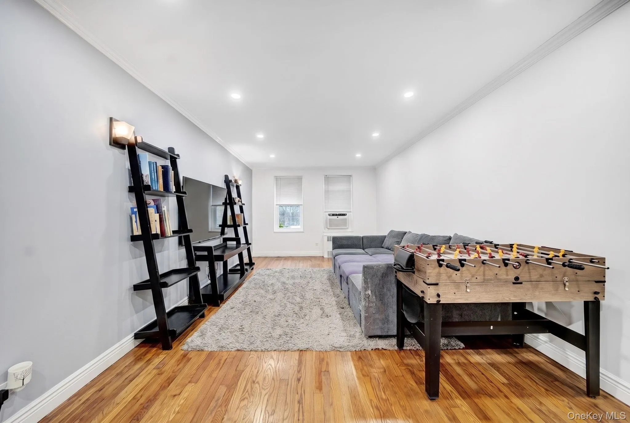 140-35 Burden Crescent, New York, NY, 2 Bedrooms Bedrooms, 5 Rooms Rooms,1 BathroomBathrooms,Residential,For Rent,Burden,0,1045463 140-35 Burden Crescent, New York, NY, 2 Bedrooms Bedrooms, 5 Rooms Rooms,1 BathroomBathrooms,Residential,For Rent,Burden,0,1045463