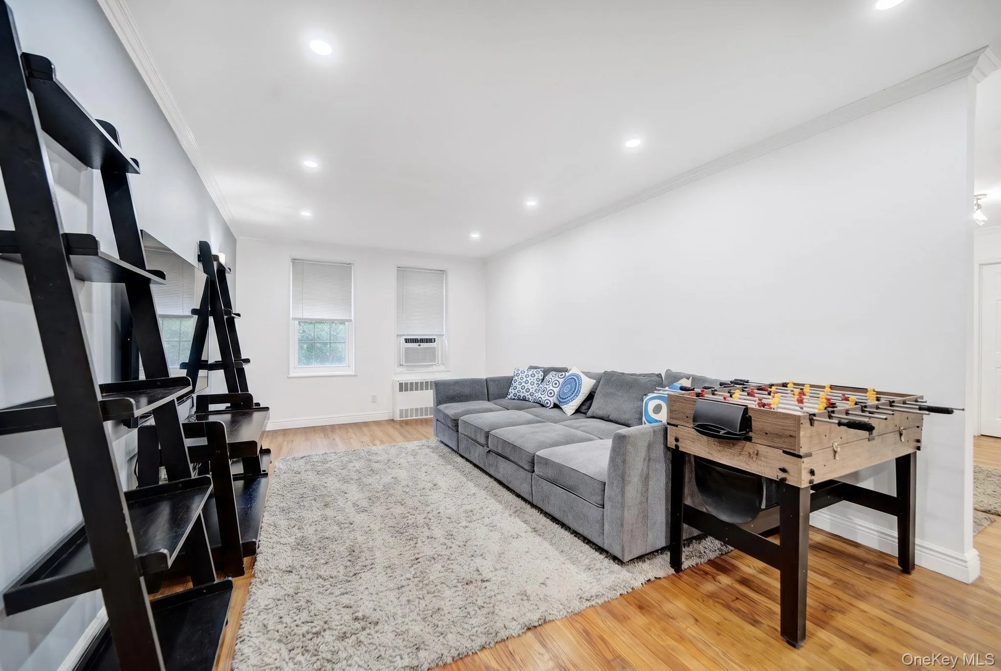 140-35 Burden Crescent, New York, NY, 2 Bedrooms Bedrooms, 5 Rooms Rooms,1 BathroomBathrooms,Residential,For Rent,Burden,0,1045463 140-35 Burden Crescent, New York, NY, 2 Bedrooms Bedrooms, 5 Rooms Rooms,1 BathroomBathrooms,Residential,For Rent,Burden,0,1045463