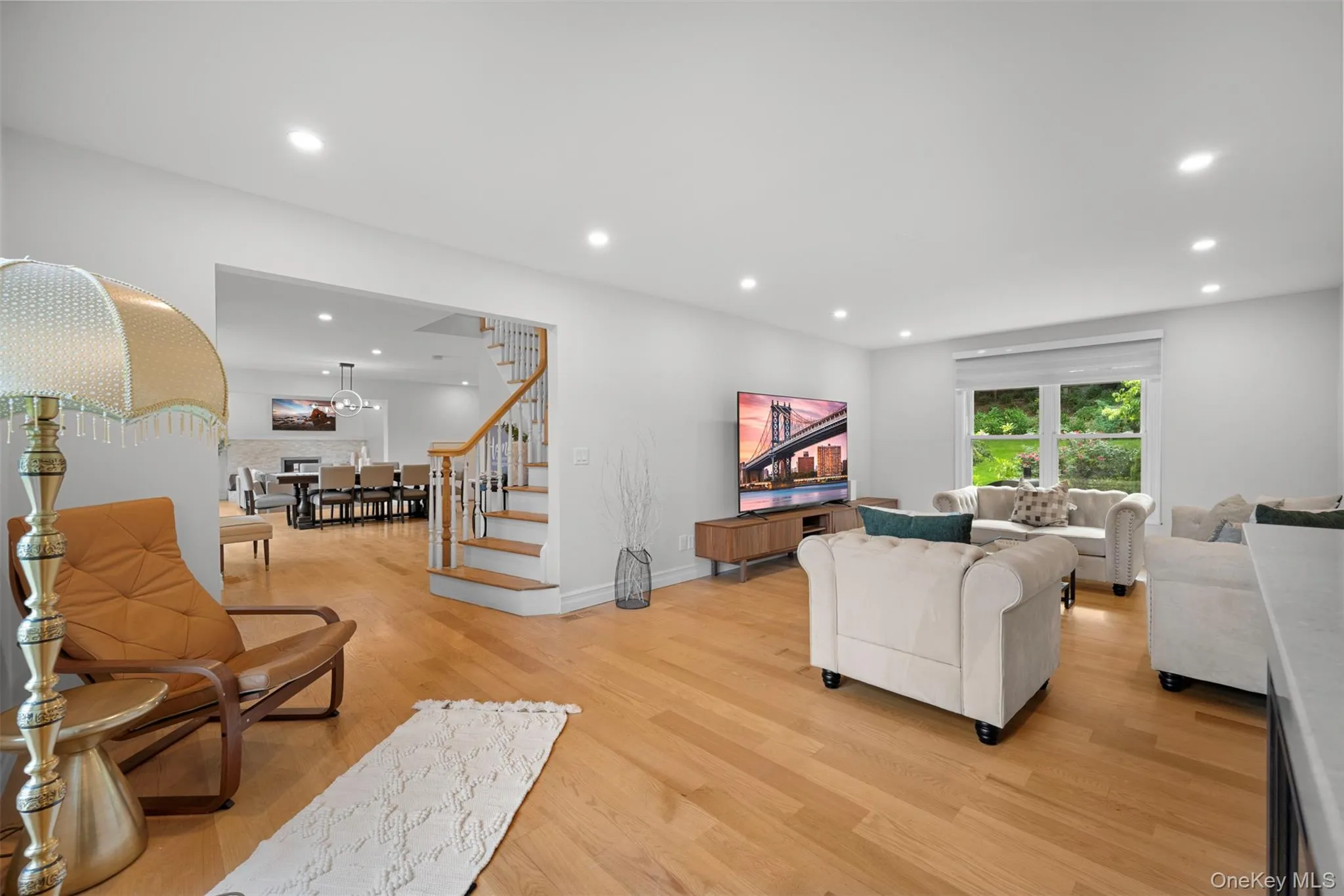 20 Chestnut Drive, North Hempstead, NY, 5 Bedrooms Bedrooms, 10 Rooms Rooms,4 BathroomsBathrooms,Residential,For Rent,Chestnut,0,1045469 20 Chestnut Drive, North Hempstead, NY, 5 Bedrooms Bedrooms, 10 Rooms Rooms,4 BathroomsBathrooms,Residential,For Rent,Chestnut,0,1045469