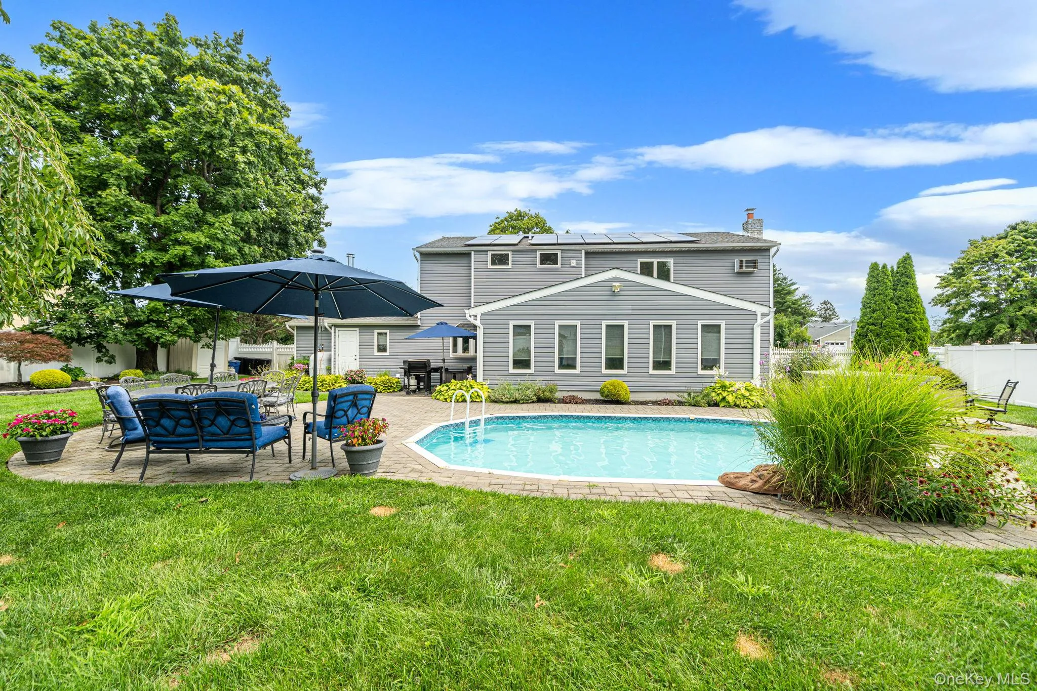4 Loma Street, Brookhaven, NY, 4 Bedrooms Bedrooms, 8 Rooms Rooms,2 BathroomsBathrooms,Residential,For Rent,Loma,0,1045470 4 Loma Street, Brookhaven, NY, 4 Bedrooms Bedrooms, 8 Rooms Rooms,2 BathroomsBathrooms,Residential,For Rent,Loma,0,1045470