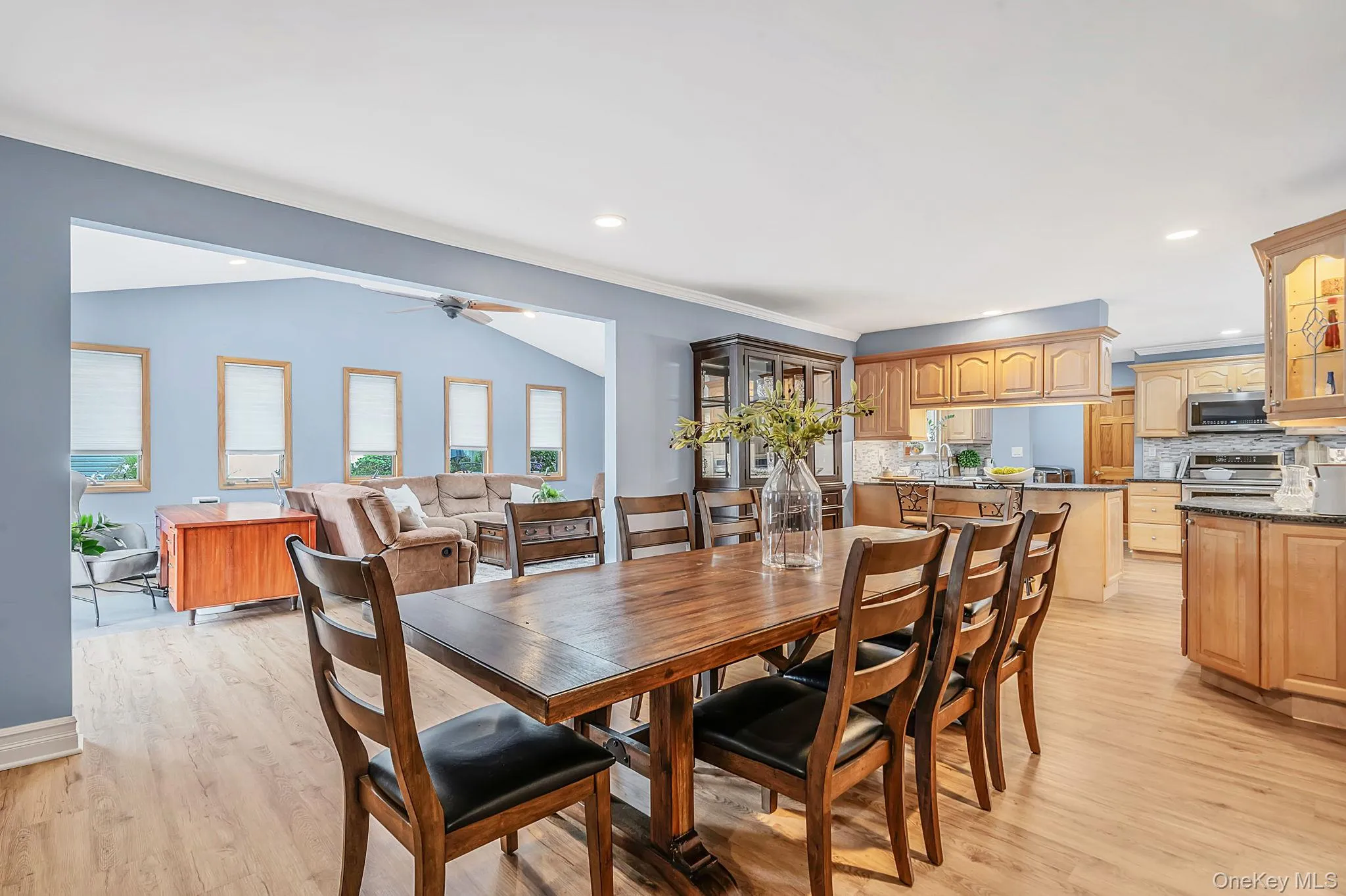 4 Loma Street, Brookhaven, NY, 4 Bedrooms Bedrooms, 8 Rooms Rooms,2 BathroomsBathrooms,Residential,For Rent,Loma,0,1045470 4 Loma Street, Brookhaven, NY, 4 Bedrooms Bedrooms, 8 Rooms Rooms,2 BathroomsBathrooms,Residential,For Rent,Loma,0,1045470