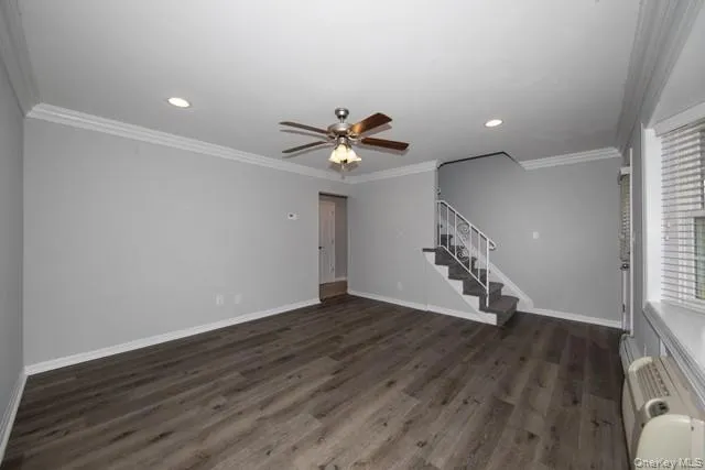 55 Park Avenue, Babylon, NY, 2 Bedrooms Bedrooms, 8 Rooms Rooms,1 BathroomBathrooms,Residential Lease,For Rent,Park,0,1045476 55 Park Avenue, Babylon, NY, 2 Bedrooms Bedrooms, 8 Rooms Rooms,1 BathroomBathrooms,Residential Lease,For Rent,Park,0,1045476