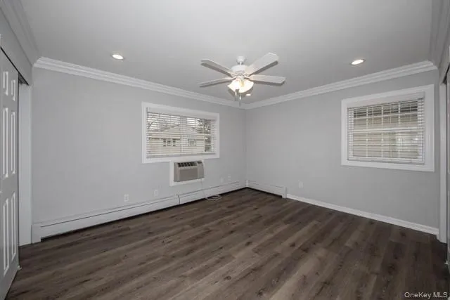 55 Park Avenue, Babylon, NY, 2 Bedrooms Bedrooms, 8 Rooms Rooms,1 BathroomBathrooms,Residential Lease,For Rent,Park,0,1045476 55 Park Avenue, Babylon, NY, 2 Bedrooms Bedrooms, 8 Rooms Rooms,1 BathroomBathrooms,Residential Lease,For Rent,Park,0,1045476