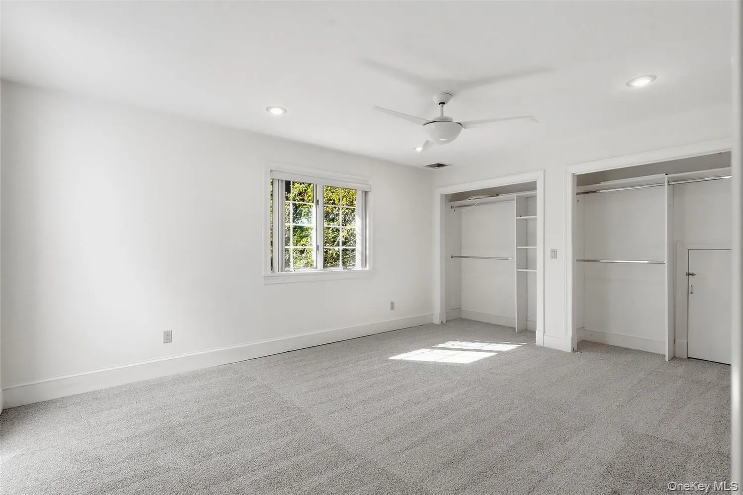 7 Dallas Drive, Poughkeepsie (town), NY, 5 Bedrooms Bedrooms, 9 Rooms Rooms,3 BathroomsBathrooms,Residential,For Rent,Dallas,0,1045480 7 Dallas Drive, Poughkeepsie (town), NY, 5 Bedrooms Bedrooms, 9 Rooms Rooms,3 BathroomsBathrooms,Residential,For Rent,Dallas,0,1045480