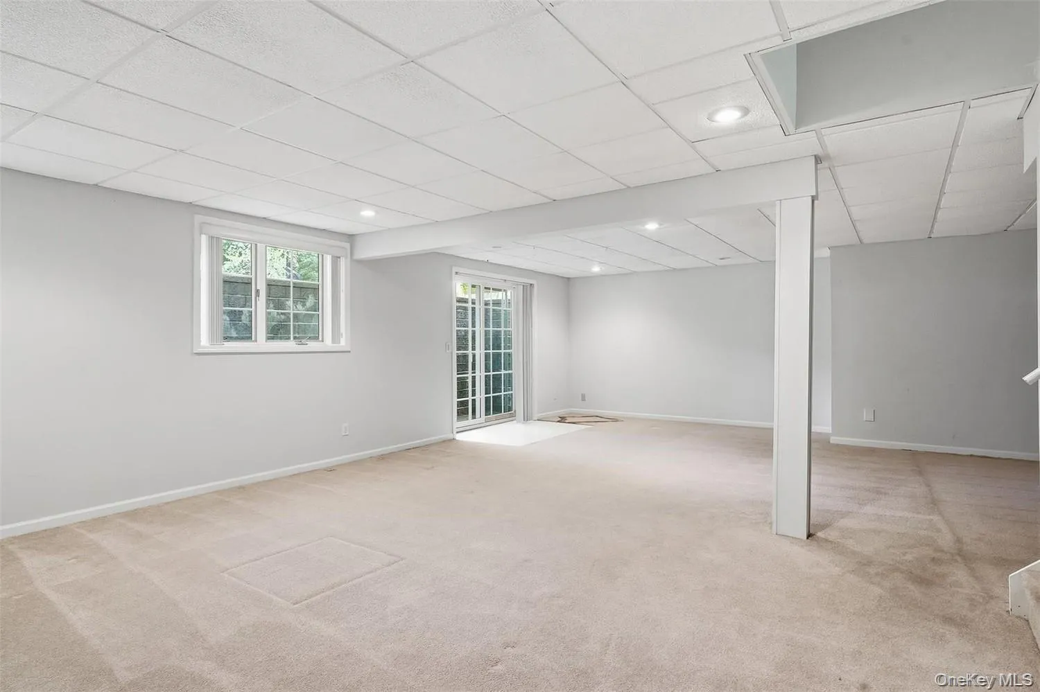 7 Dallas Drive, Poughkeepsie (town), NY, 5 Bedrooms Bedrooms, 9 Rooms Rooms,3 BathroomsBathrooms,Residential,For Rent,Dallas,0,1045480 7 Dallas Drive, Poughkeepsie (town), NY, 5 Bedrooms Bedrooms, 9 Rooms Rooms,3 BathroomsBathrooms,Residential,For Rent,Dallas,0,1045480