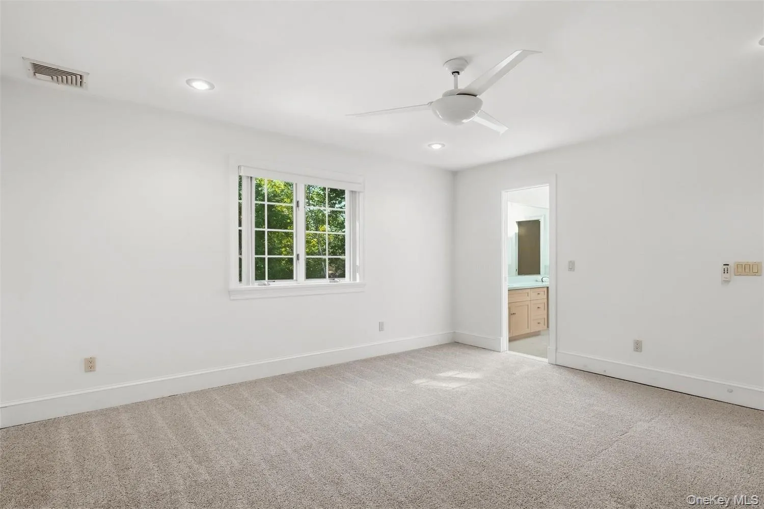 7 Dallas Drive, Poughkeepsie (town), NY, 5 Bedrooms Bedrooms, 9 Rooms Rooms,3 BathroomsBathrooms,Residential,For Rent,Dallas,0,1045480 7 Dallas Drive, Poughkeepsie (town), NY, 5 Bedrooms Bedrooms, 9 Rooms Rooms,3 BathroomsBathrooms,Residential,For Rent,Dallas,0,1045480