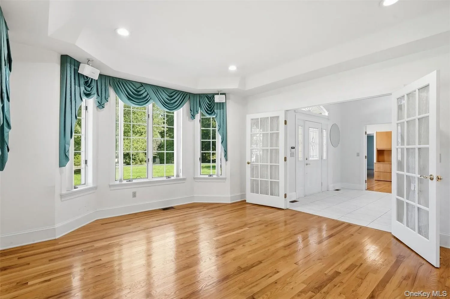 7 Dallas Drive, Poughkeepsie (town), NY, 5 Bedrooms Bedrooms, 9 Rooms Rooms,3 BathroomsBathrooms,Residential,For Rent,Dallas,0,1045480 7 Dallas Drive, Poughkeepsie (town), NY, 5 Bedrooms Bedrooms, 9 Rooms Rooms,3 BathroomsBathrooms,Residential,For Rent,Dallas,0,1045480