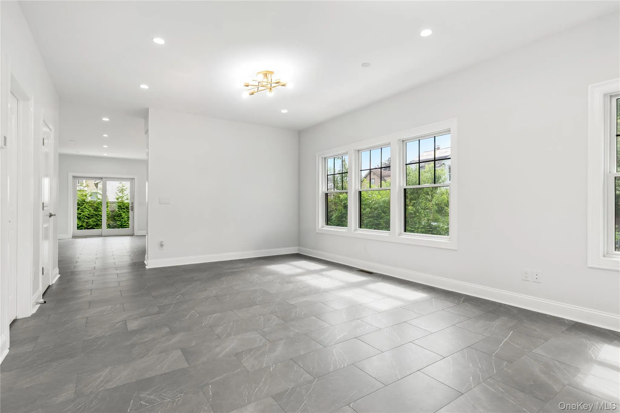 This vast living/dining space allows flexible configurations to suit your personal lifestyle needs. This vast living/dining space allows flexible configurations to suit your personal lifestyle needs.