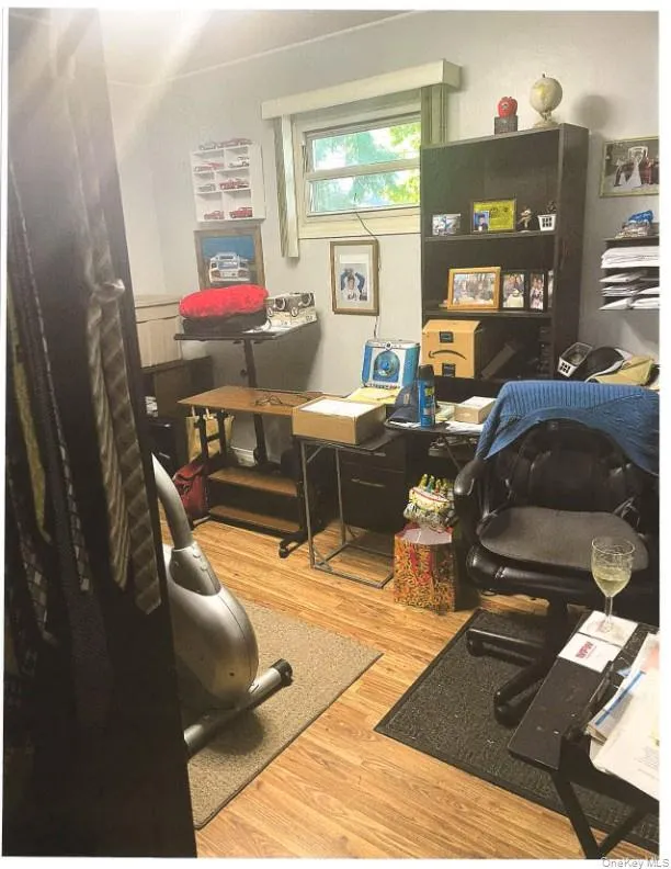 330 Florida Avenue, Babylon, NY, 3 Bedrooms Bedrooms, 8 Rooms Rooms,2 BathroomsBathrooms,Residential,For Rent,Florida,0,1045491 330 Florida Avenue, Babylon, NY, 3 Bedrooms Bedrooms, 8 Rooms Rooms,2 BathroomsBathrooms,Residential,For Rent,Florida,0,1045491
