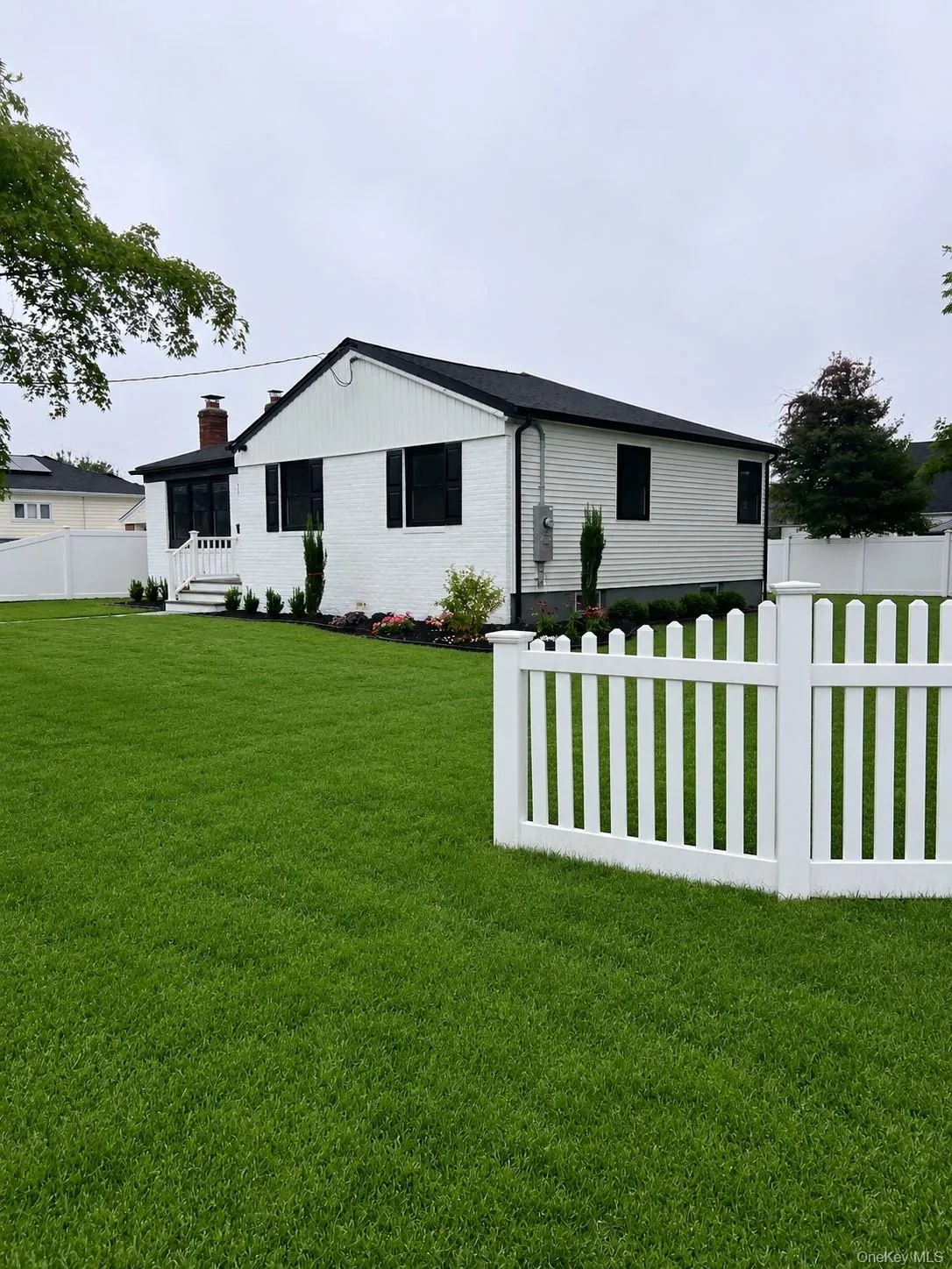 98 Beecher Road, Babylon, NY, 3 Bedrooms Bedrooms, 6 Rooms Rooms,1 BathroomBathrooms,Residential,For Rent,Beecher,0,1045493 98 Beecher Road, Babylon, NY, 3 Bedrooms Bedrooms, 6 Rooms Rooms,1 BathroomBathrooms,Residential,For Rent,Beecher,0,1045493