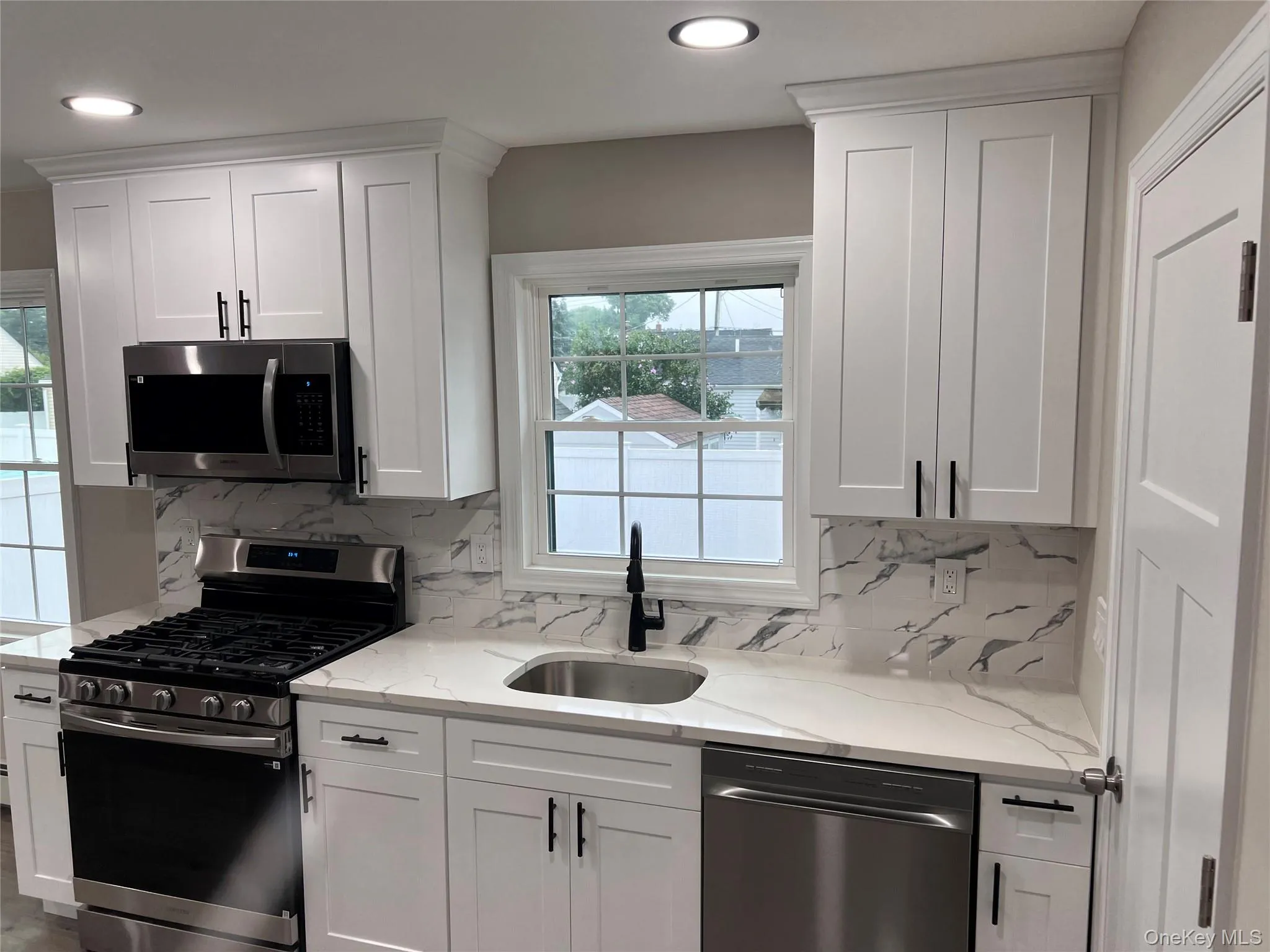 98 Beecher Road, Babylon, NY, 3 Bedrooms Bedrooms, 6 Rooms Rooms,1 BathroomBathrooms,Residential,For Rent,Beecher,0,1045493 98 Beecher Road, Babylon, NY, 3 Bedrooms Bedrooms, 6 Rooms Rooms,1 BathroomBathrooms,Residential,For Rent,Beecher,0,1045493