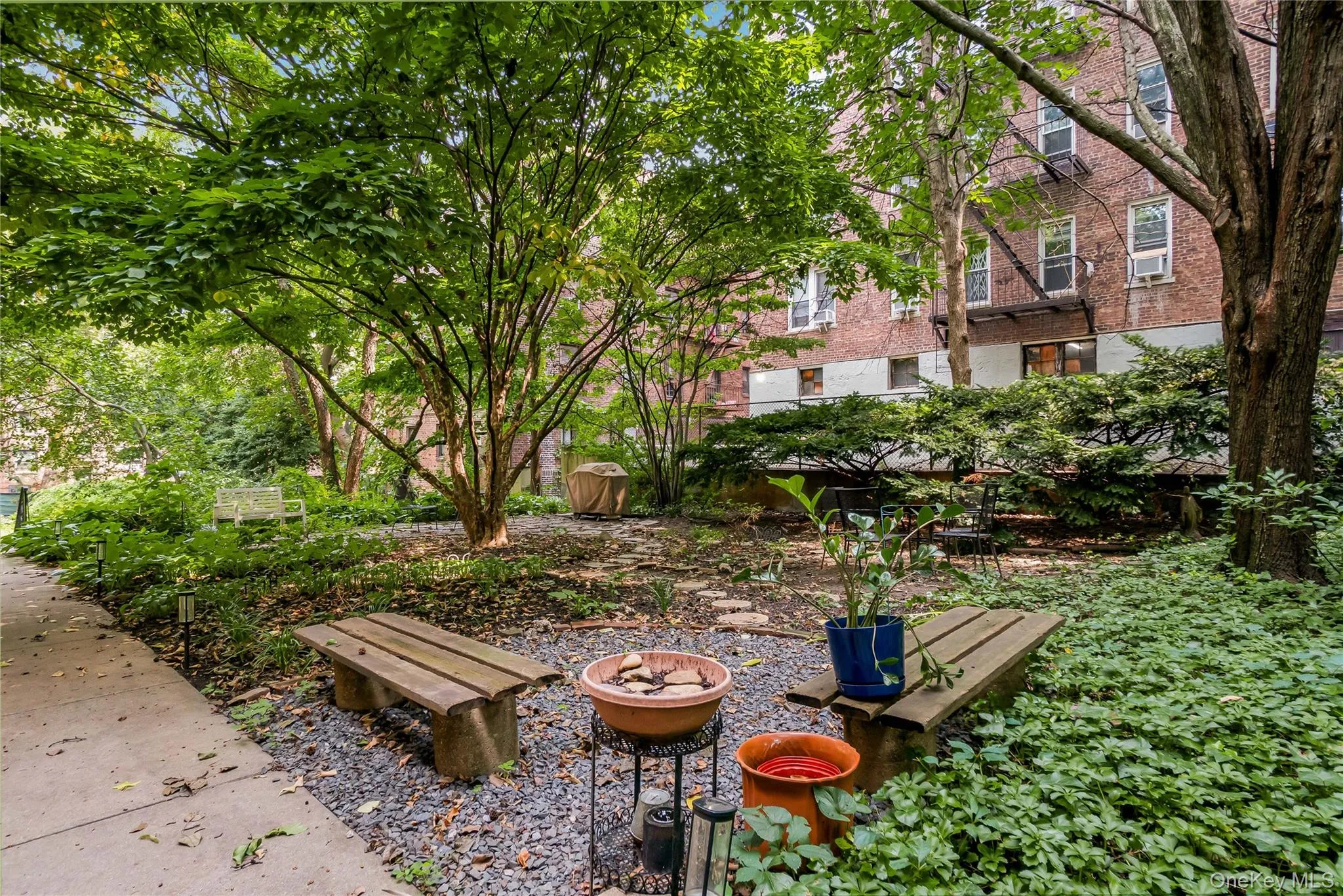 43-17 47th Street, New York, NY, 2 Bedrooms Bedrooms, 5 Rooms Rooms,1 BathroomBathrooms,Residential,For Rent,47th,0,1045494 43-17 47th Street, New York, NY, 2 Bedrooms Bedrooms, 5 Rooms Rooms,1 BathroomBathrooms,Residential,For Rent,47th,0,1045494