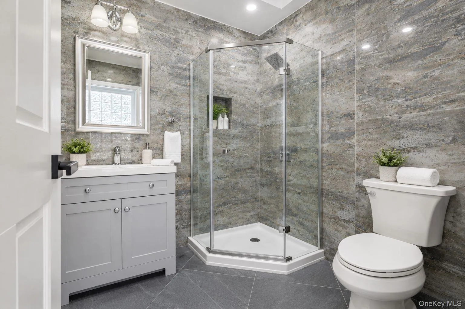 25 Allen Street, Greenburgh, NY, 4 Bedrooms Bedrooms, 12 Rooms Rooms,3 BathroomsBathrooms,Residential,For Rent,Allen,0,1045499 25 Allen Street, Greenburgh, NY, 4 Bedrooms Bedrooms, 12 Rooms Rooms,3 BathroomsBathrooms,Residential,For Rent,Allen,0,1045499